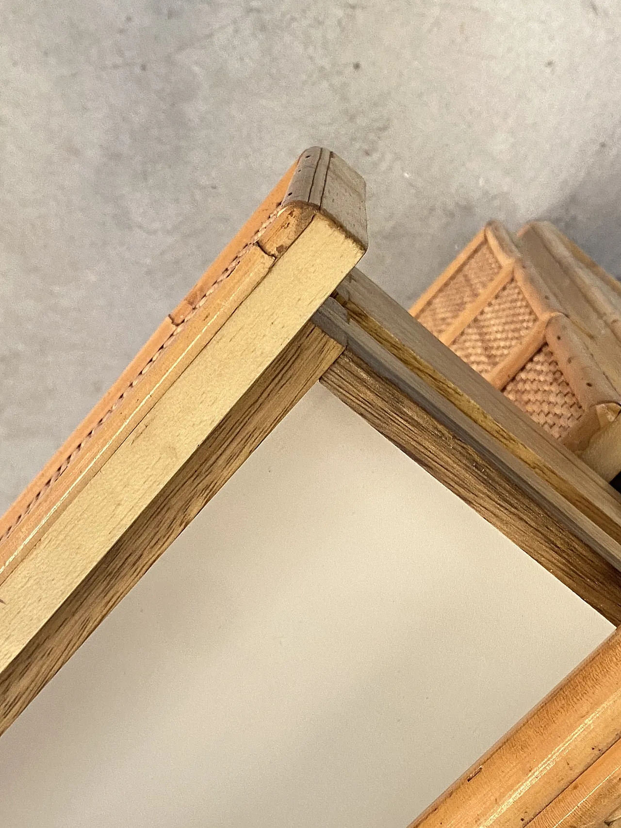 Pair of wicker bedside tables, 70s 5