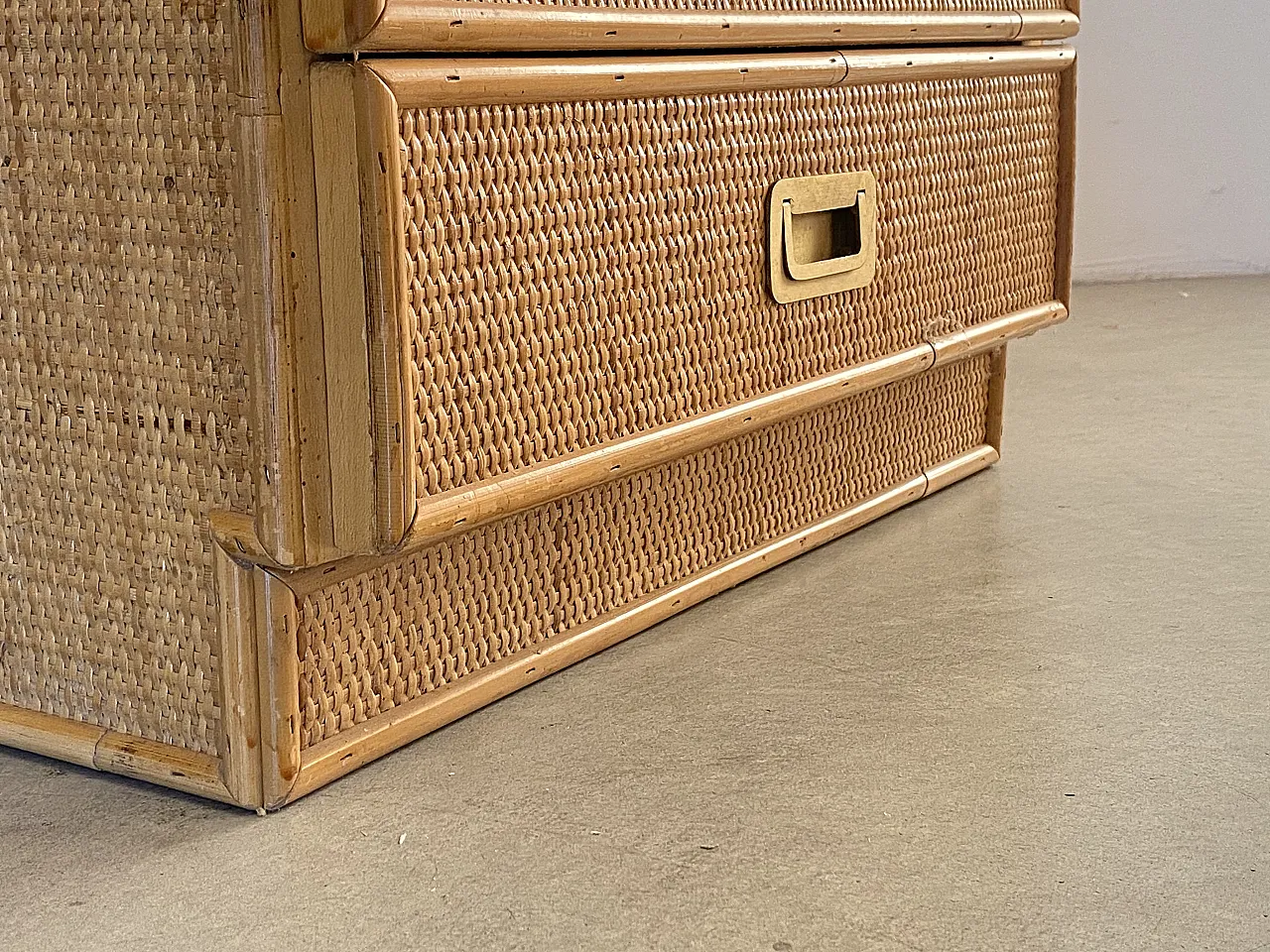 Pair of wicker bedside tables, 70s 8