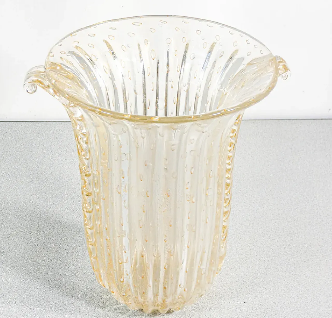 Blown Murano glass vase by Toso, late 20th century 2
