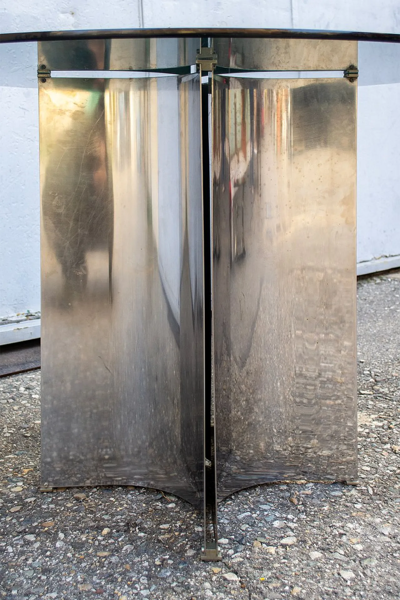 Space Age round steel and glass table, 1970s 4