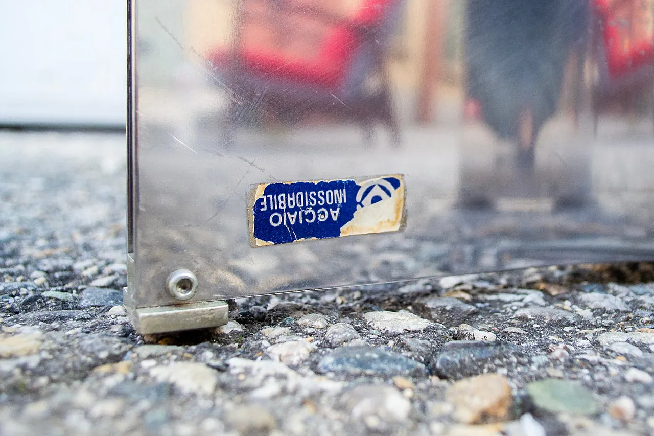 Space Age round steel and glass table, 1970s 7