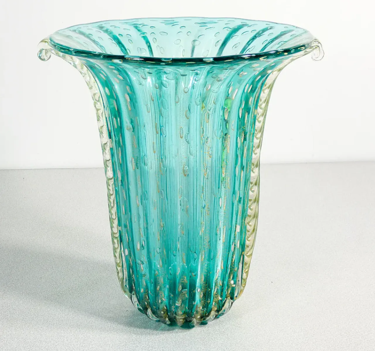 Blown Murano glass vase by Toso, late 20th century 1