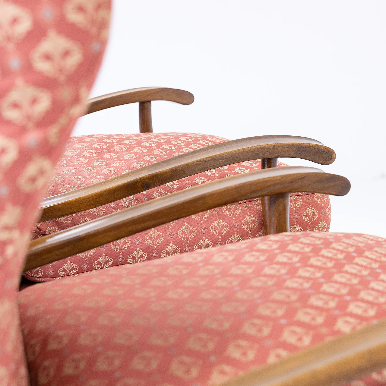 Pair of armchairs by Maurizio Tempestini, 1940s 10