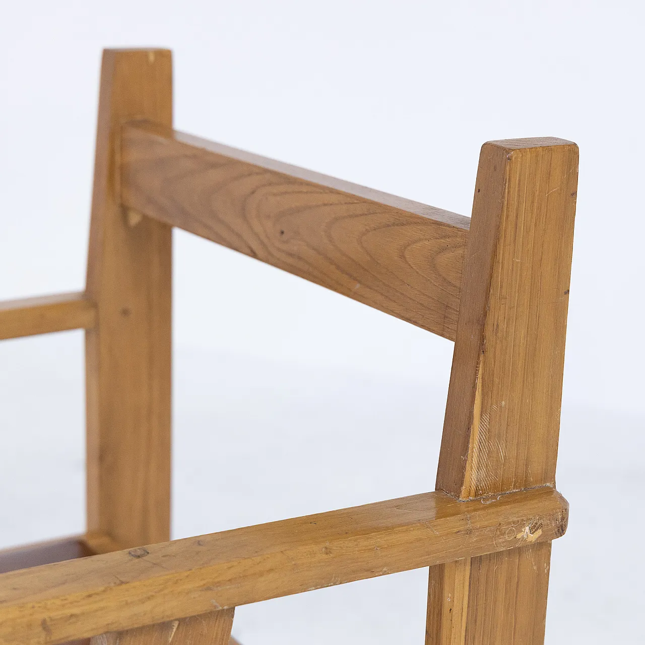 6 Rationalist wooden armchairs, 1970s 11