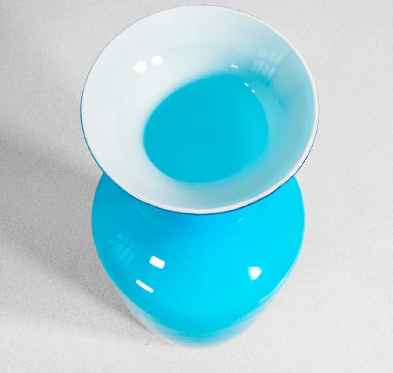 Vaso in vetro soffiato di Carlo Scarpa per Venini, anni '90 4