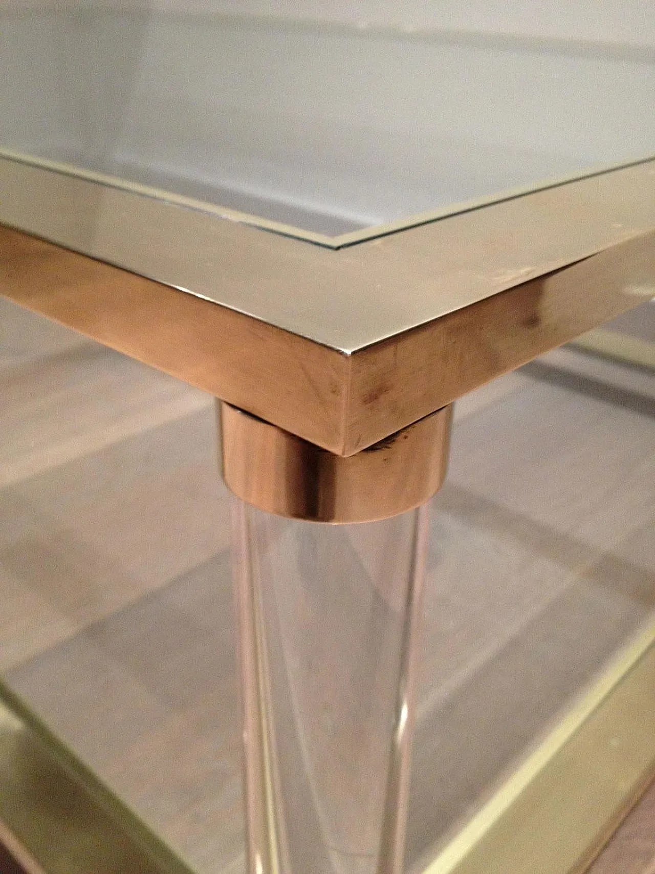 Large lucite and brass coffee table, 1970s 8