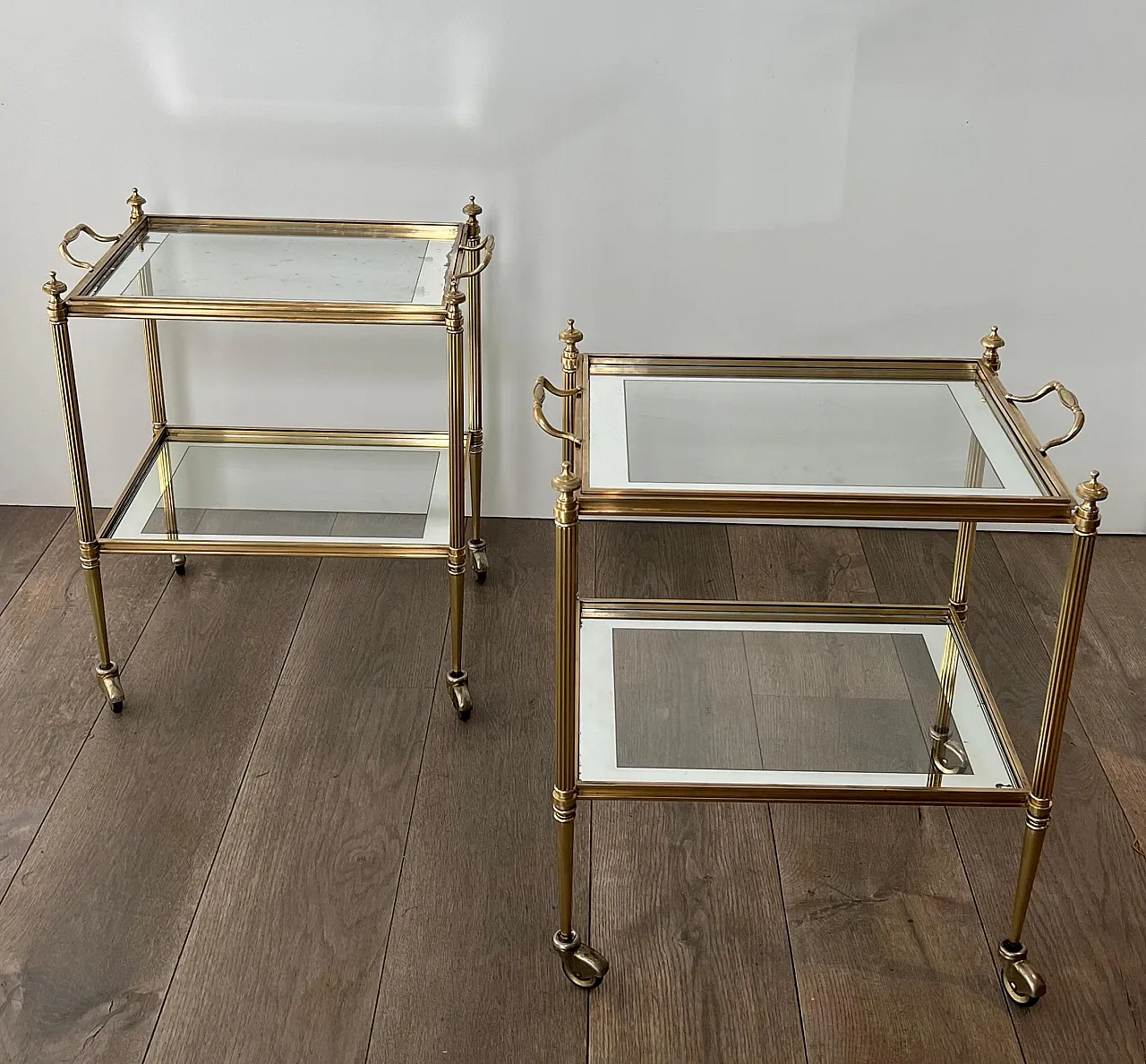 Pair of coffee tables with removable top trays, 1940s 2
