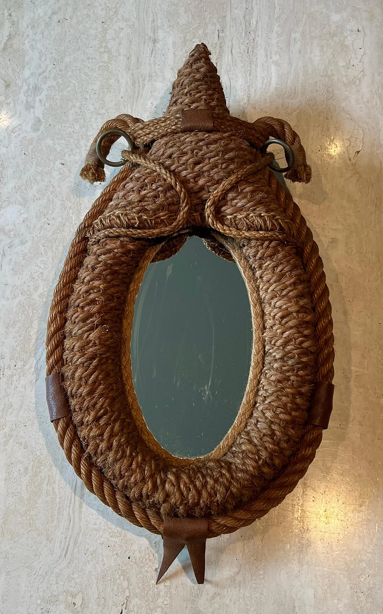 Specchio ovale in corda e pelle di Audoux Minet, anni '70 12