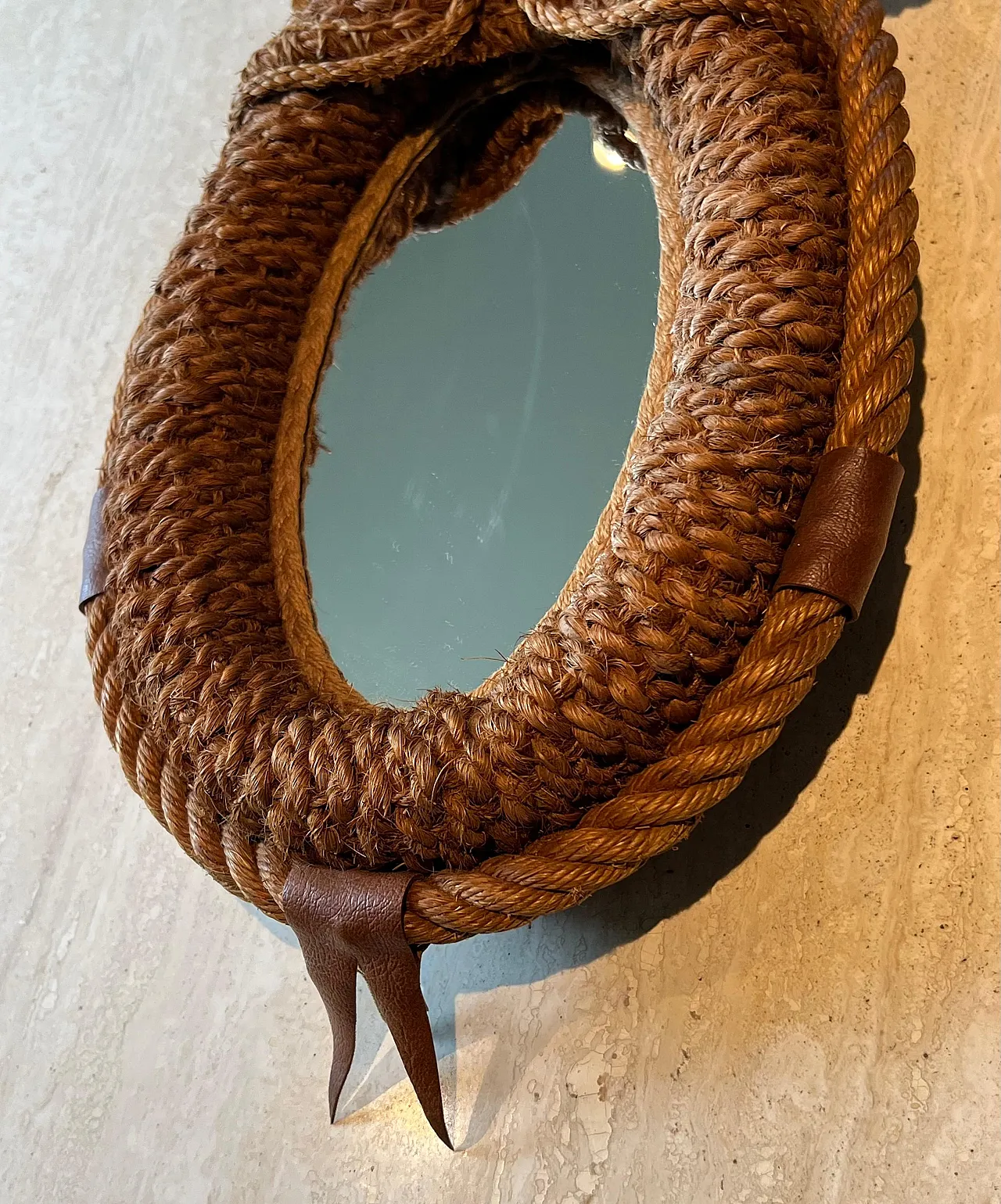 Specchio ovale in corda e pelle di Audoux Minet, anni '70 17