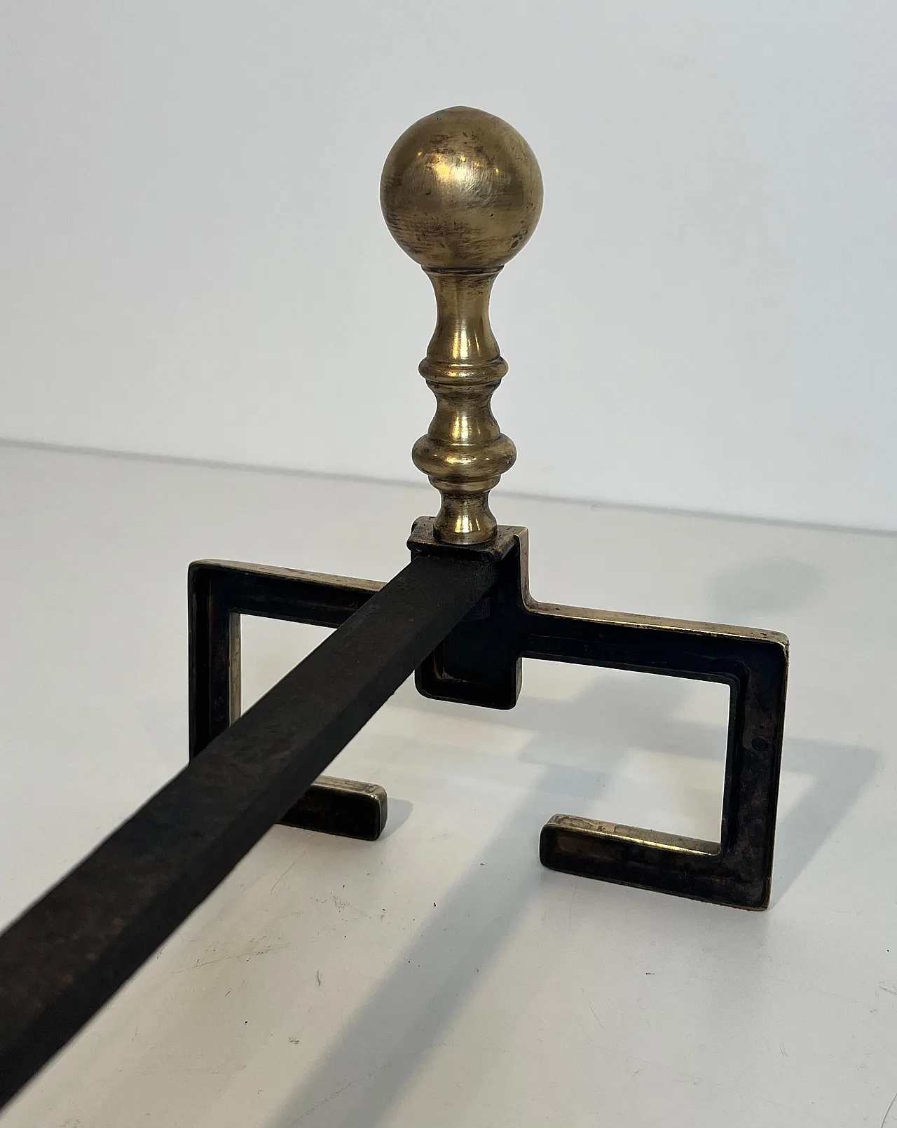 Coppia di candelabri in ottone in stile neoclassico, '900 9