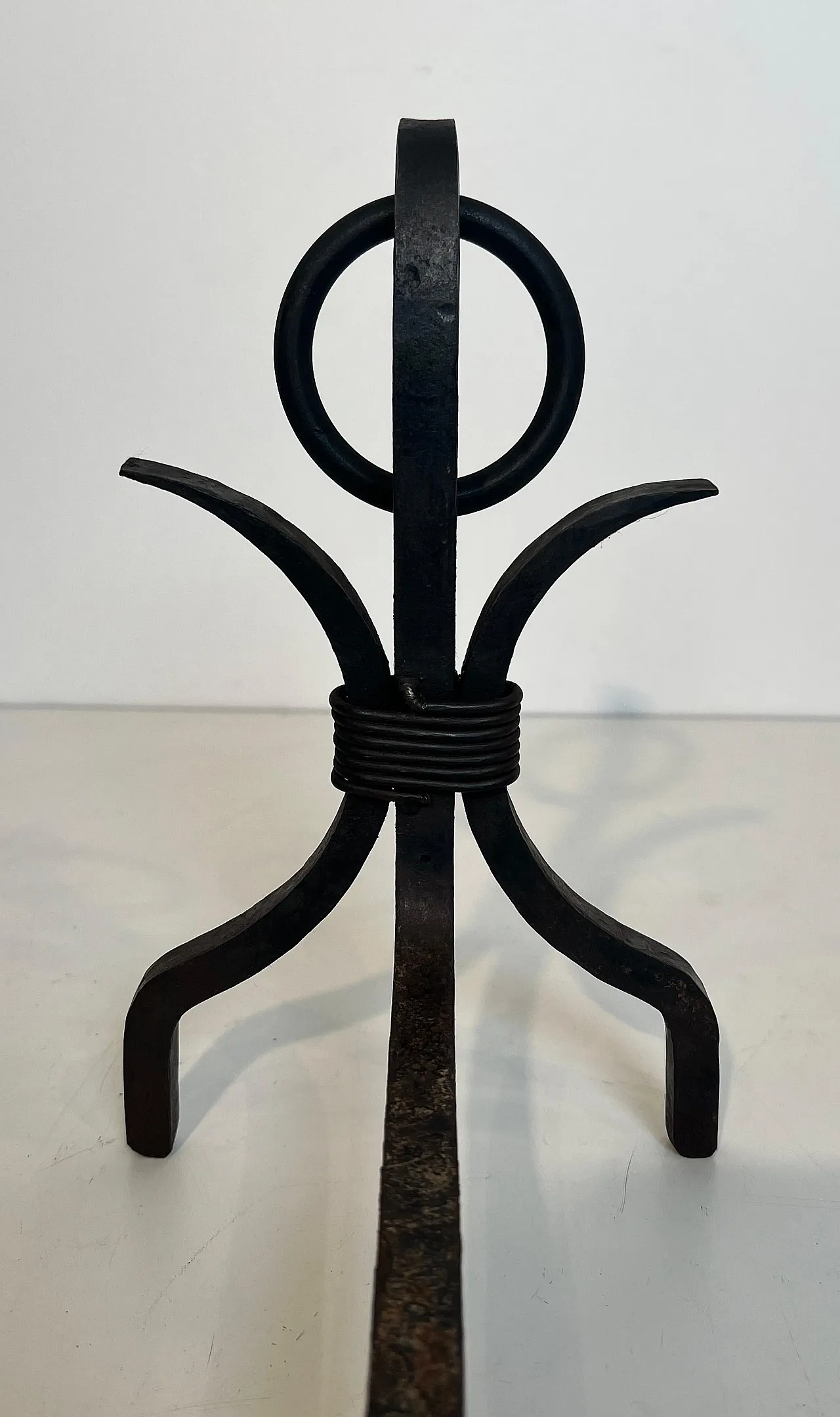 Coppia di androni modernisti in ferro battuto, anni '40 17