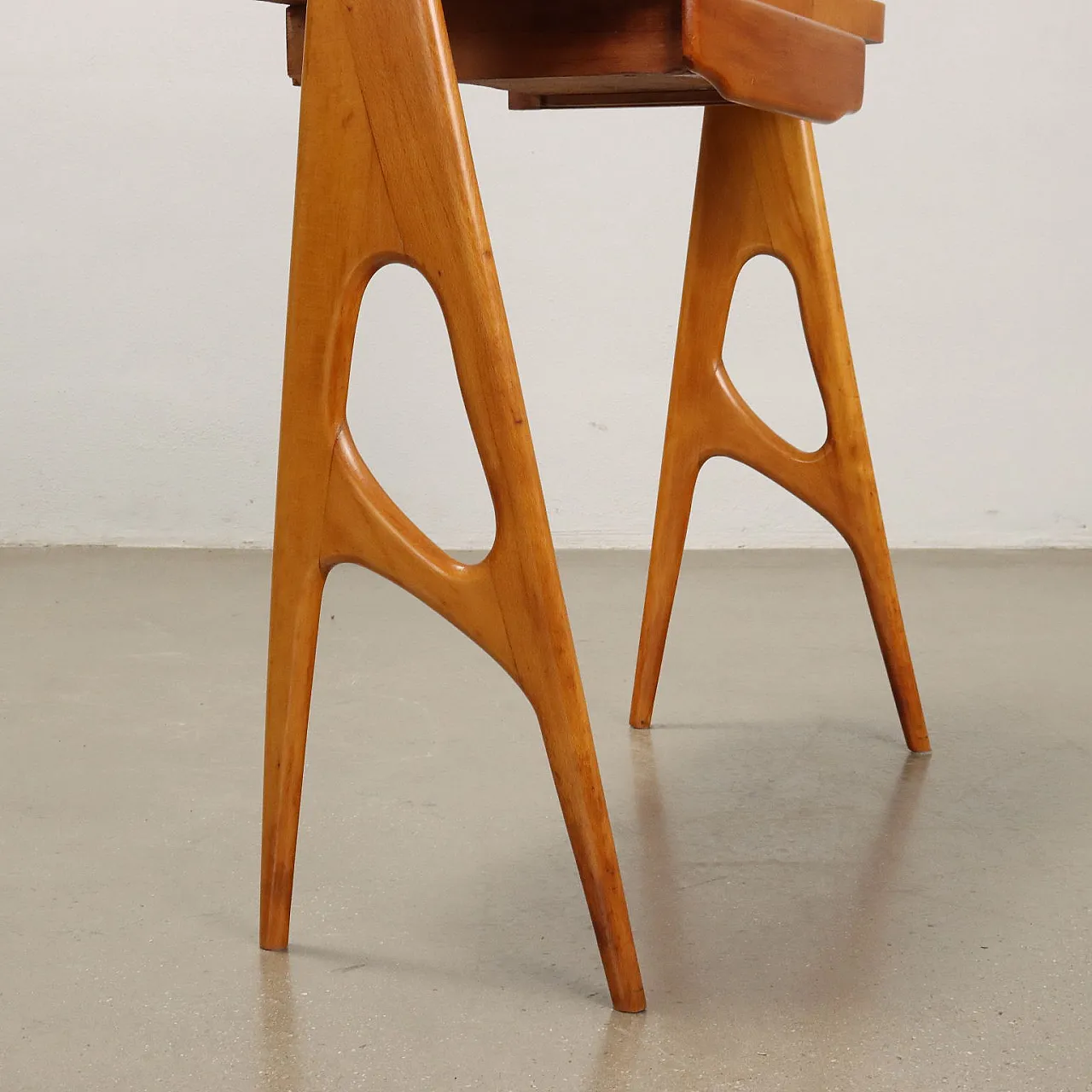 Console table in beech and ash veneer, 1950s 7