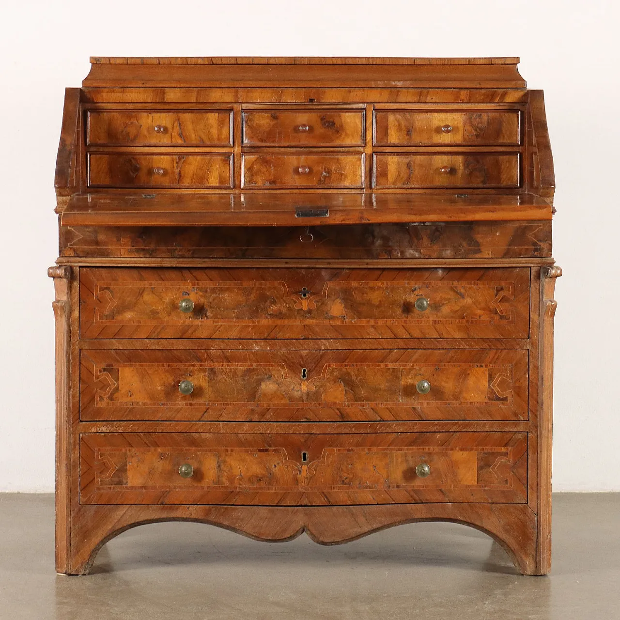 Ribalta Barocchetto lombarda lastronata in noce, terzo quarto del '700 3