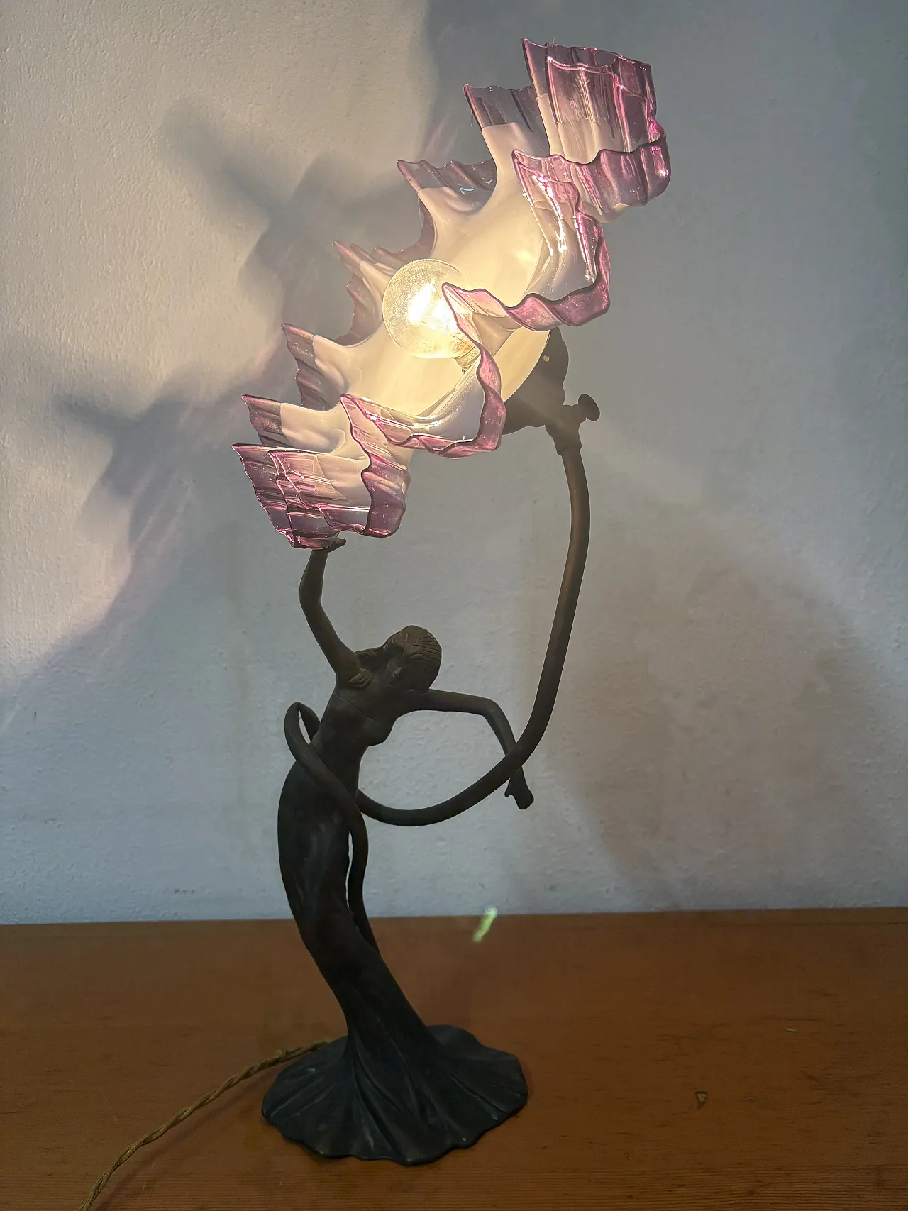 Lampada dama in bronzo 4