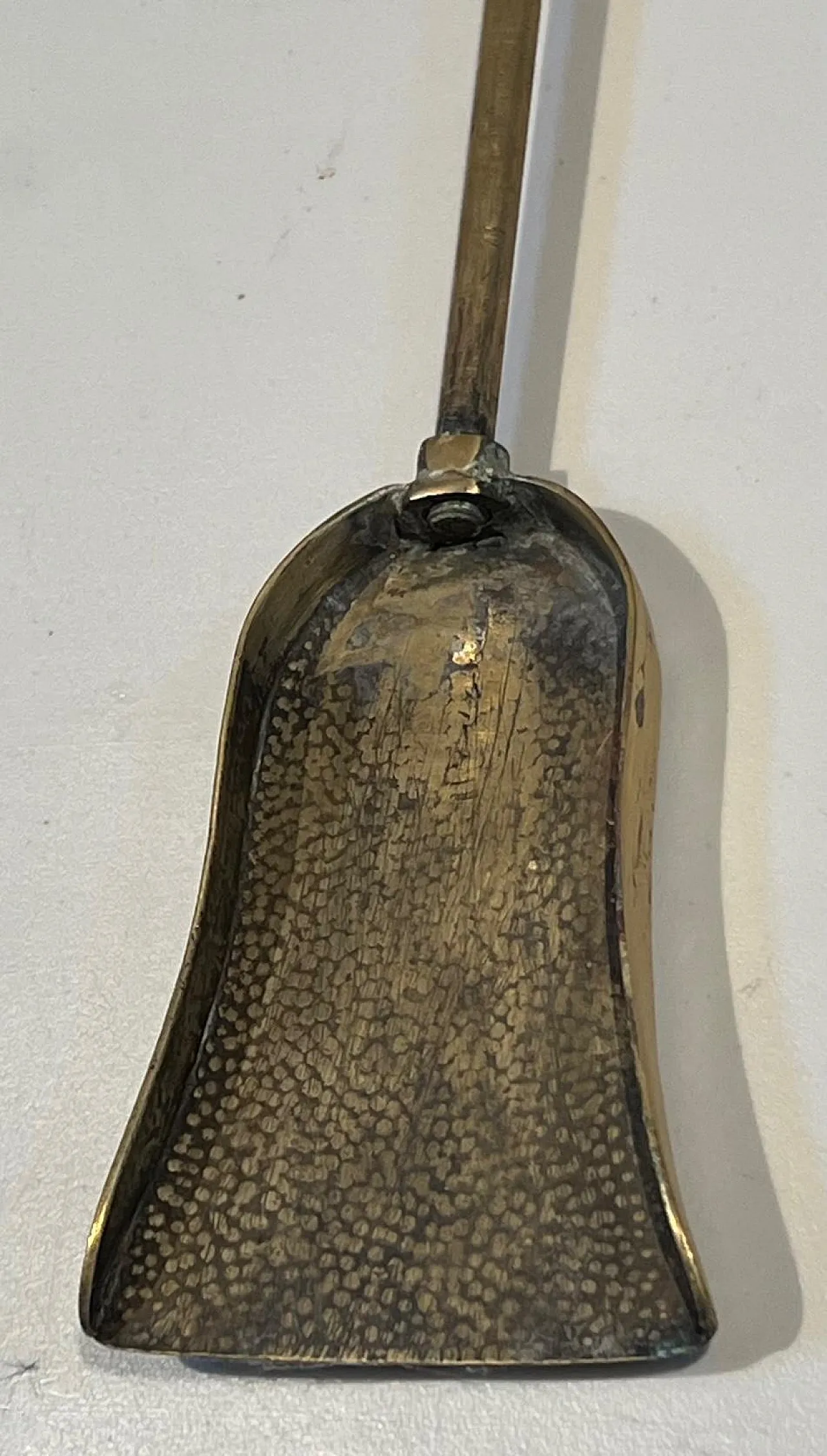 Brass fireplace tools with horse head, 1950s 18