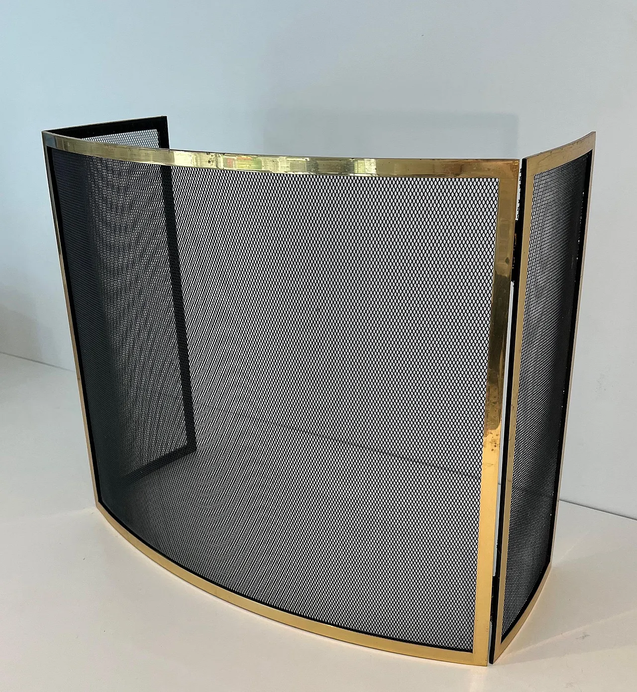 Schermo per caminetto in ottone curvo, anni '70 6