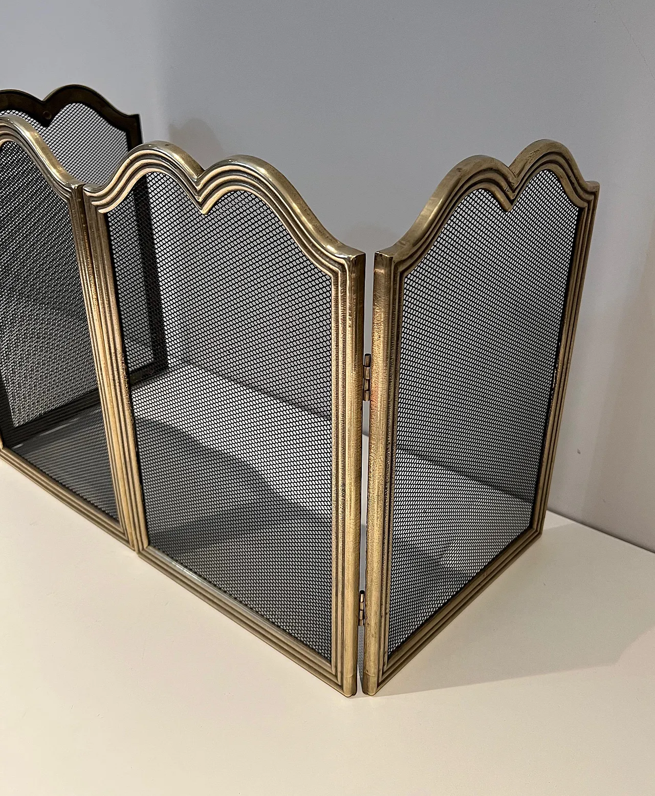 Paravento per camino in ottone e griglia stile neoclassico, anni '70 6