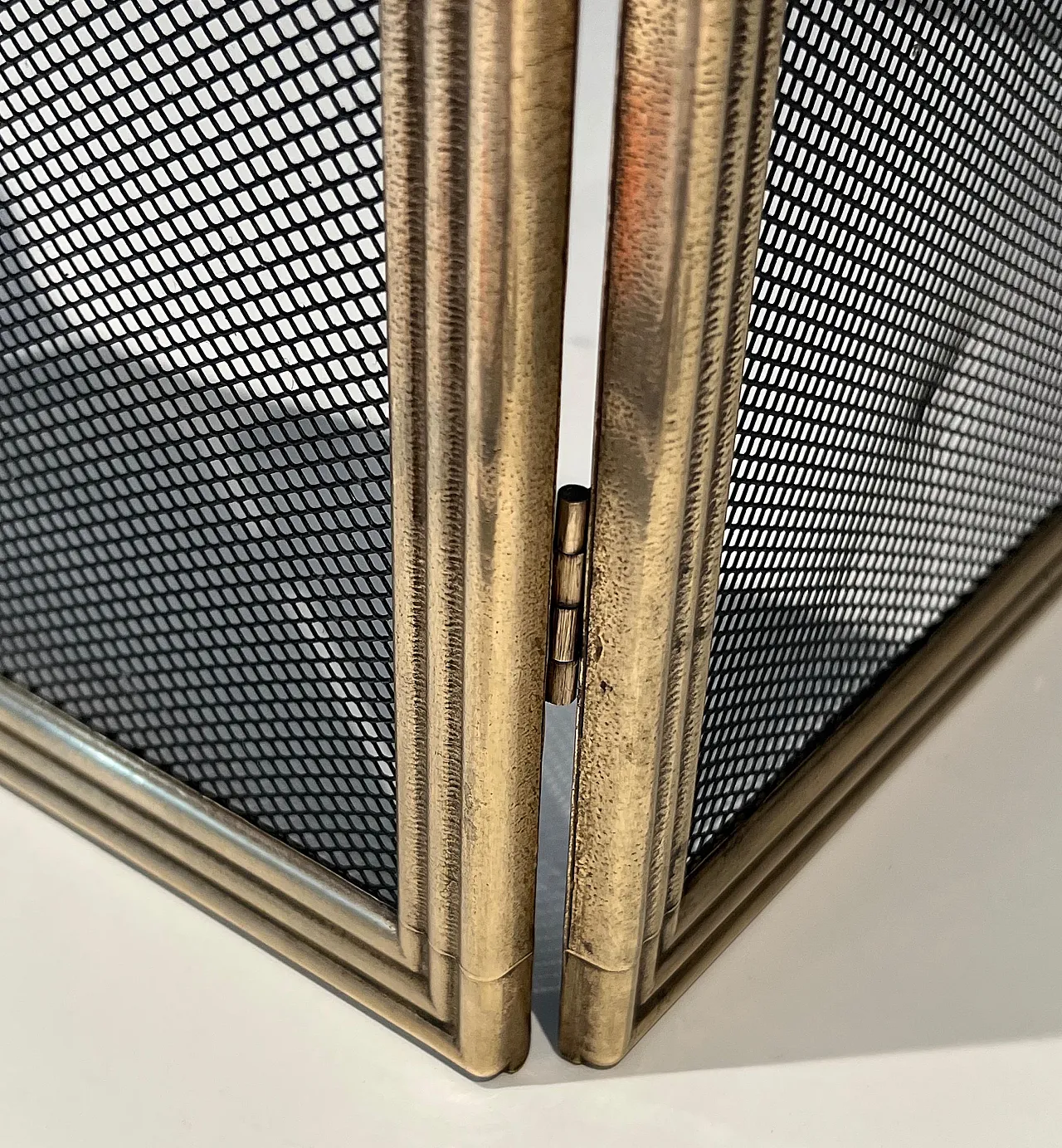 Paravento per camino in ottone e griglia stile neoclassico, anni '70 11