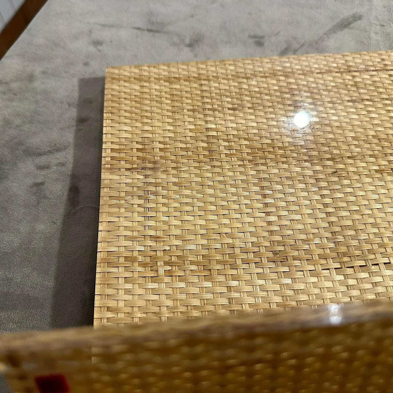 Cornice in vimini e plexiglass di Christian Dior Home Style, anni '70 7