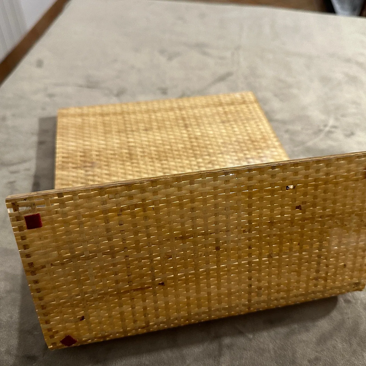 Cornice in vimini e plexiglass di Christian Dior Home Style, anni '70 8