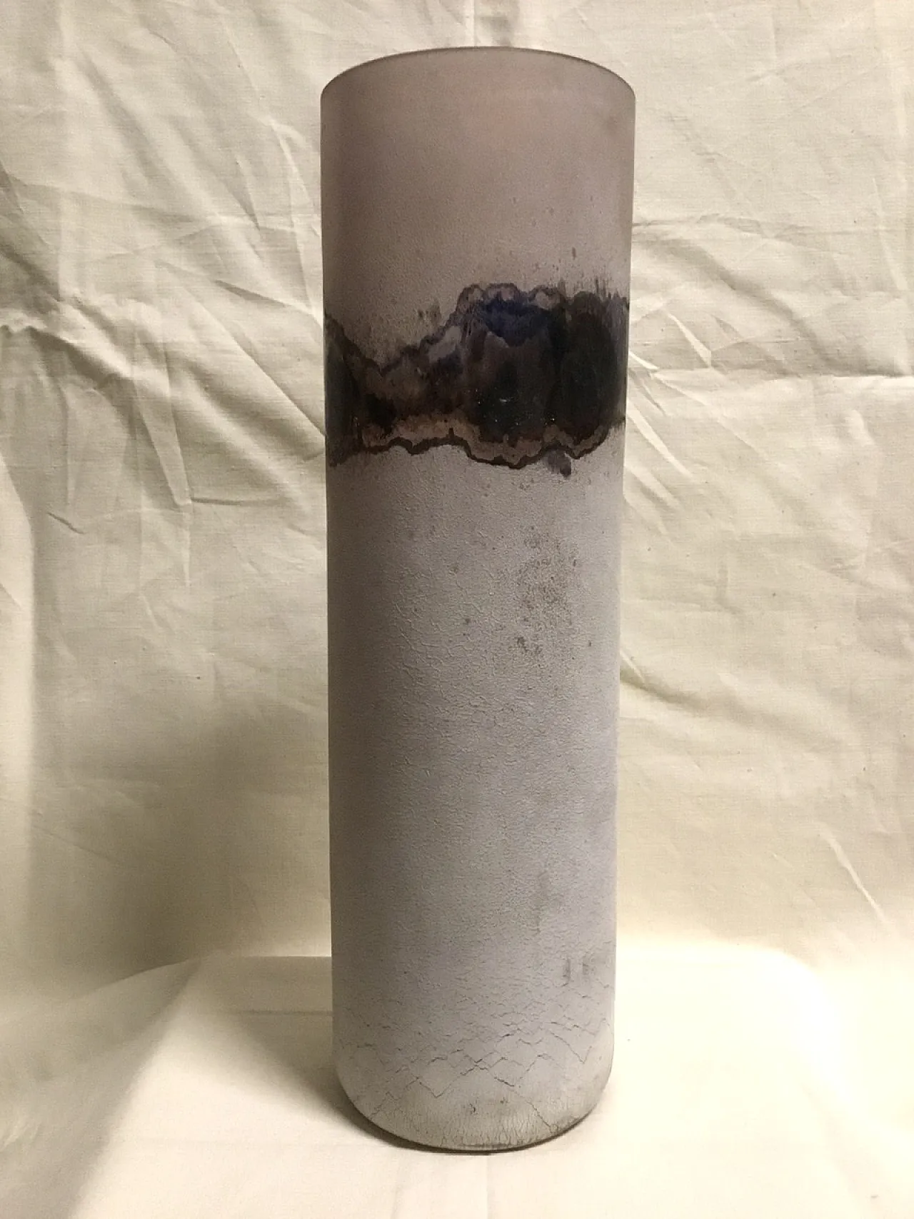 Cilindric vase, 70s 1