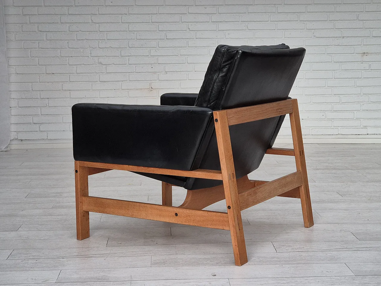 Danish lounge chair in leather, 60s, 12