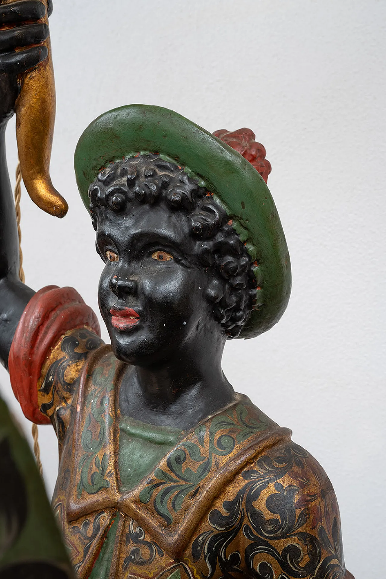 Lampada scultura in legno policromo Moro di Venezia, '800 3