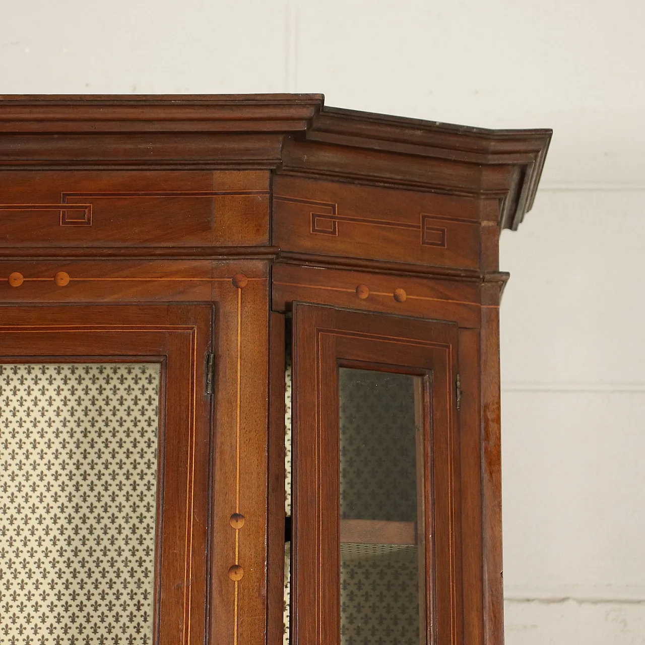 Credenza a due corpi Neoclassica in legno di noce e amaranto, '700 5