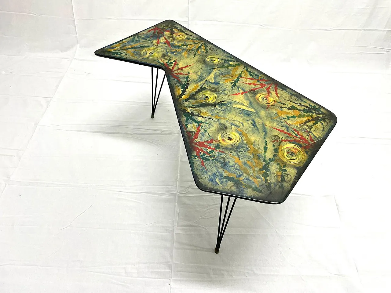 Tavolino con decorazioni, anni ’50 6