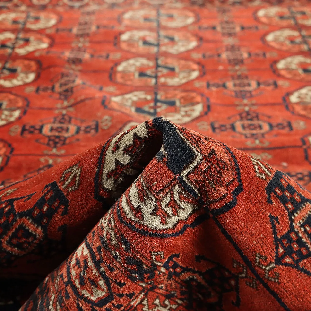 Turkmen Bukhara wool rug 10