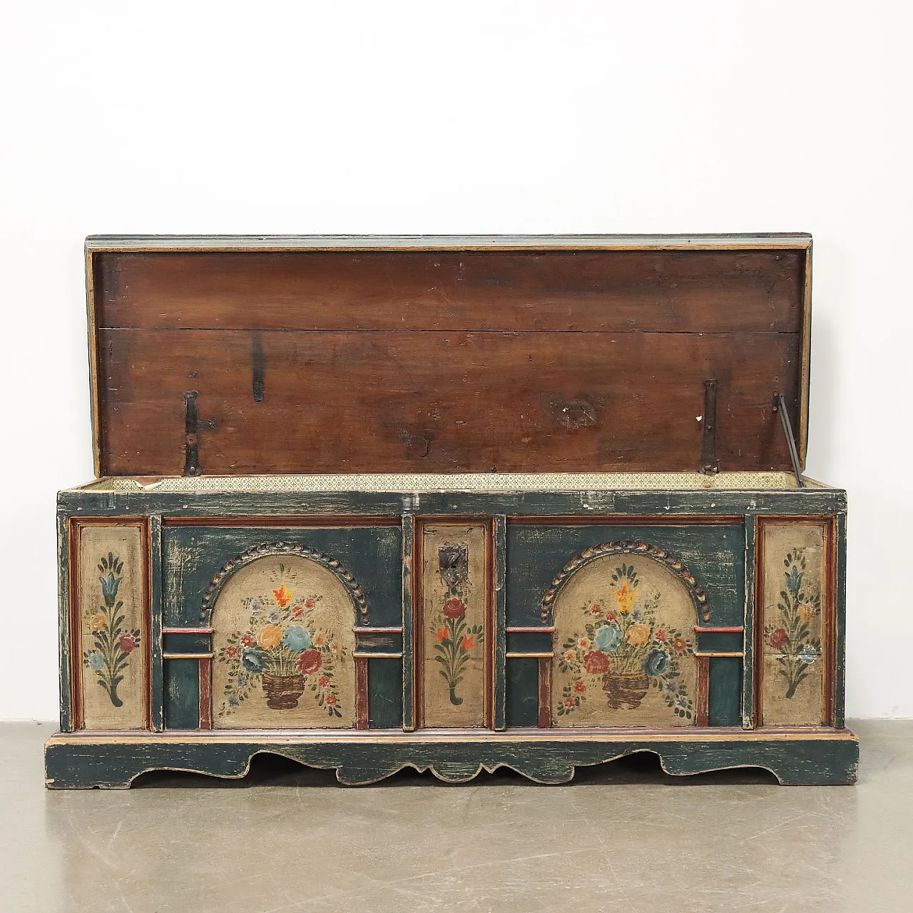 Cassapanca dipinta in legno, '900 4