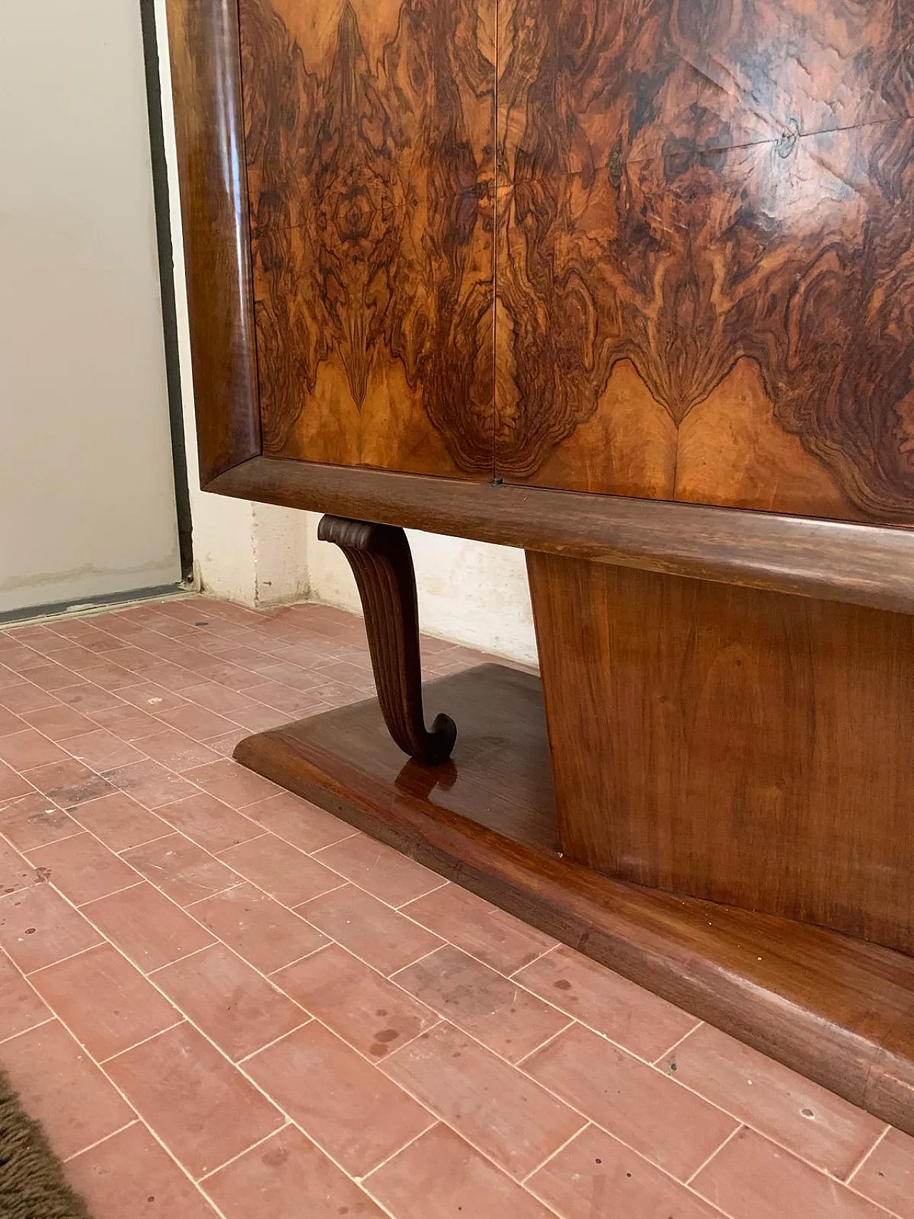 Salon Storage Unit in Briarwood, 1940s 9