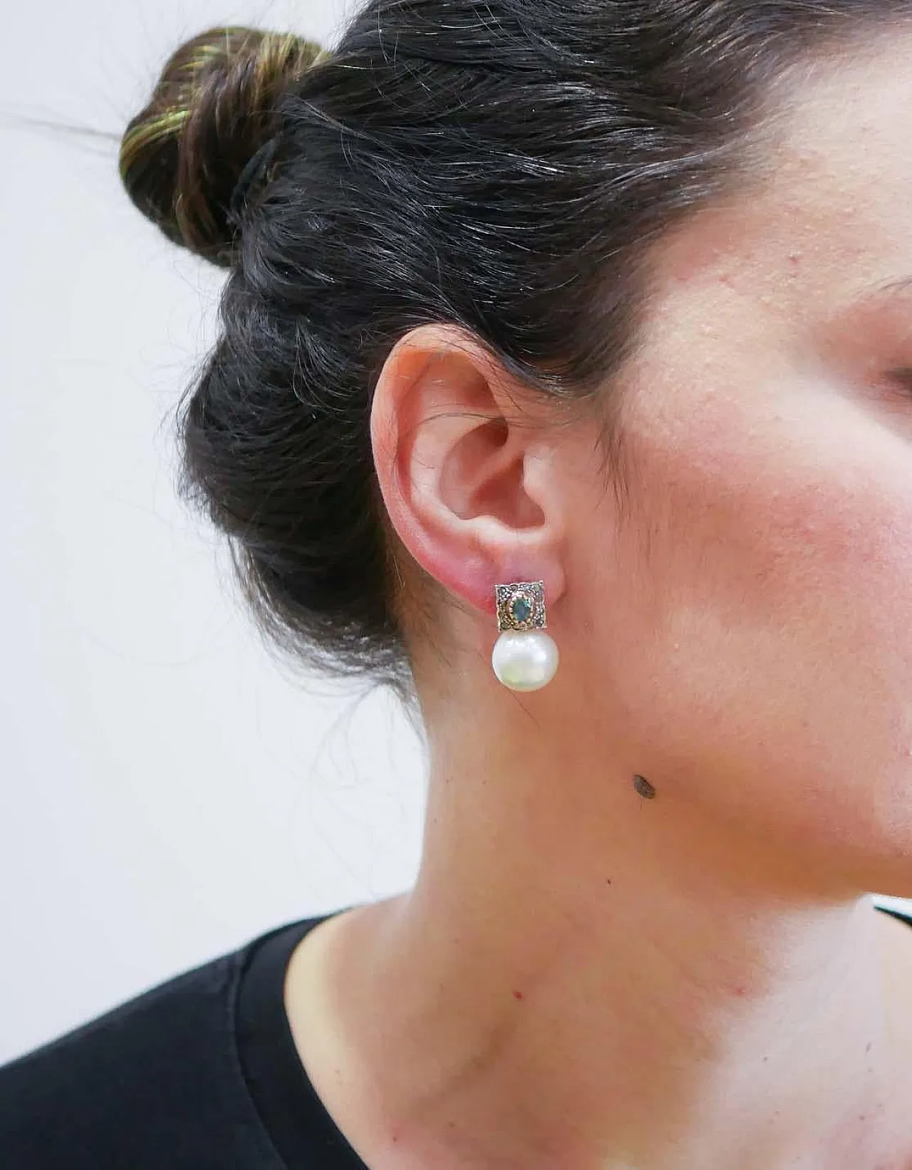 Gold and silver earrings with pearls, emeralds, diamonds, 2000s 4