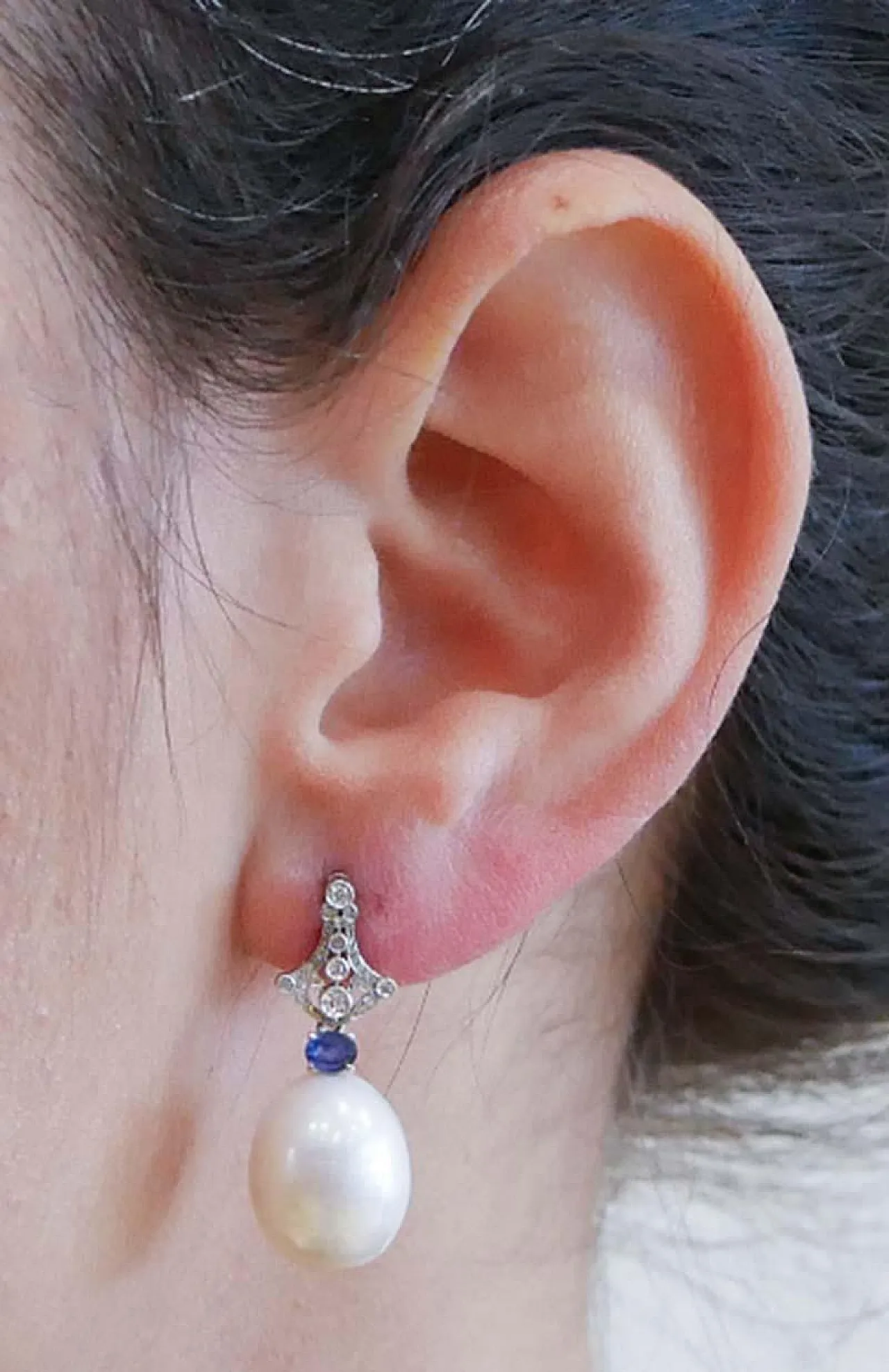 White gold earrings with pearls, diamonds, sapphires, 1970s 5