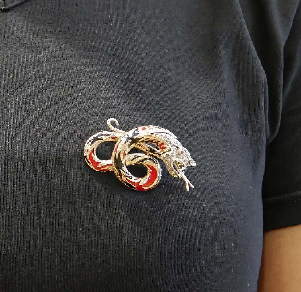 Gold and silver dragon pendant with rubies, diamonds, enamel, 1970s 8