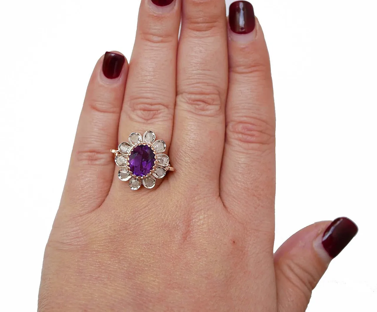 Anello floreale in ametista, diamanti, oro rosa e argento, anni '70 4