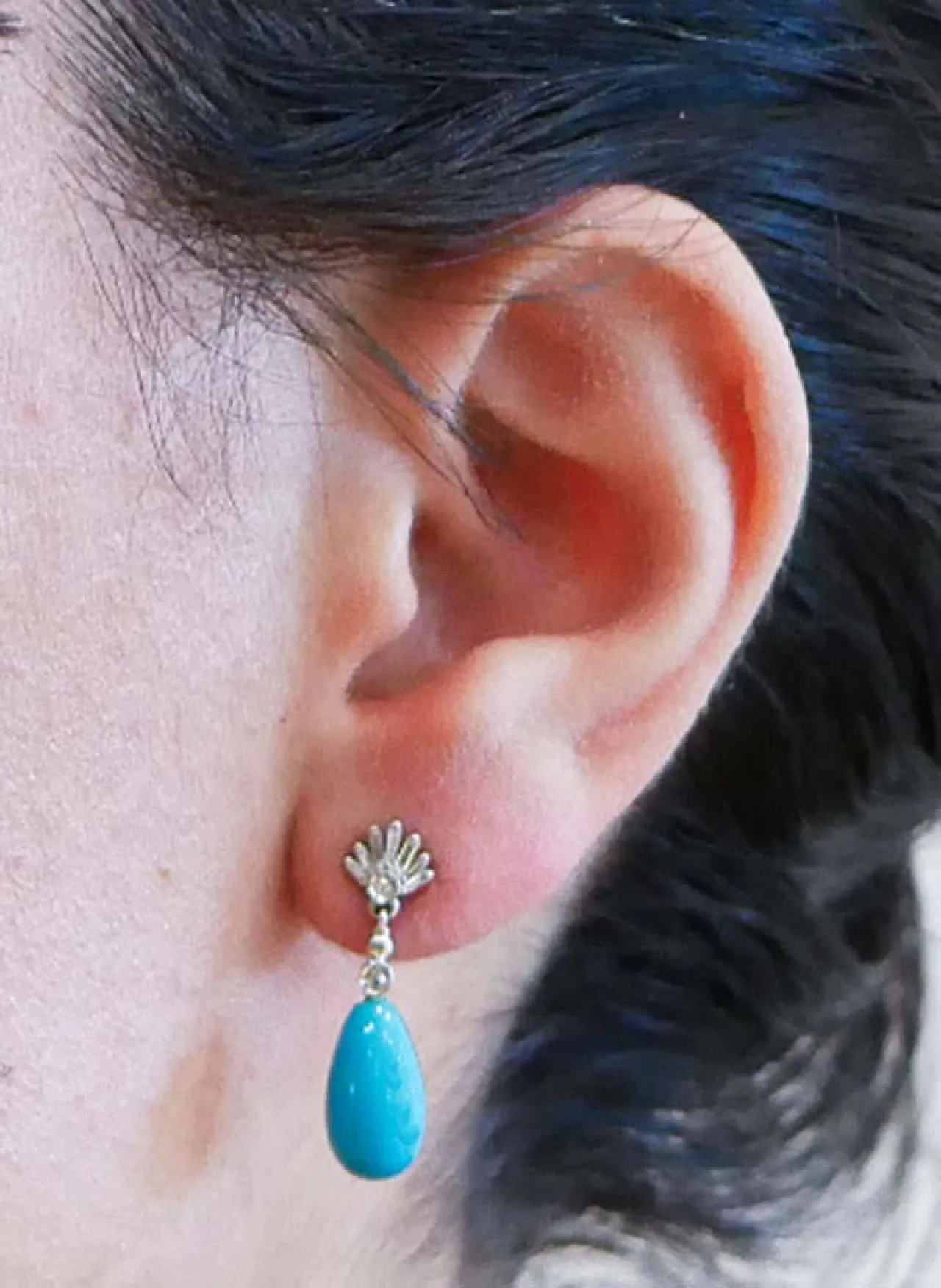 Turquoise, diamonds 14 karat white gold earrings, 1970s 5