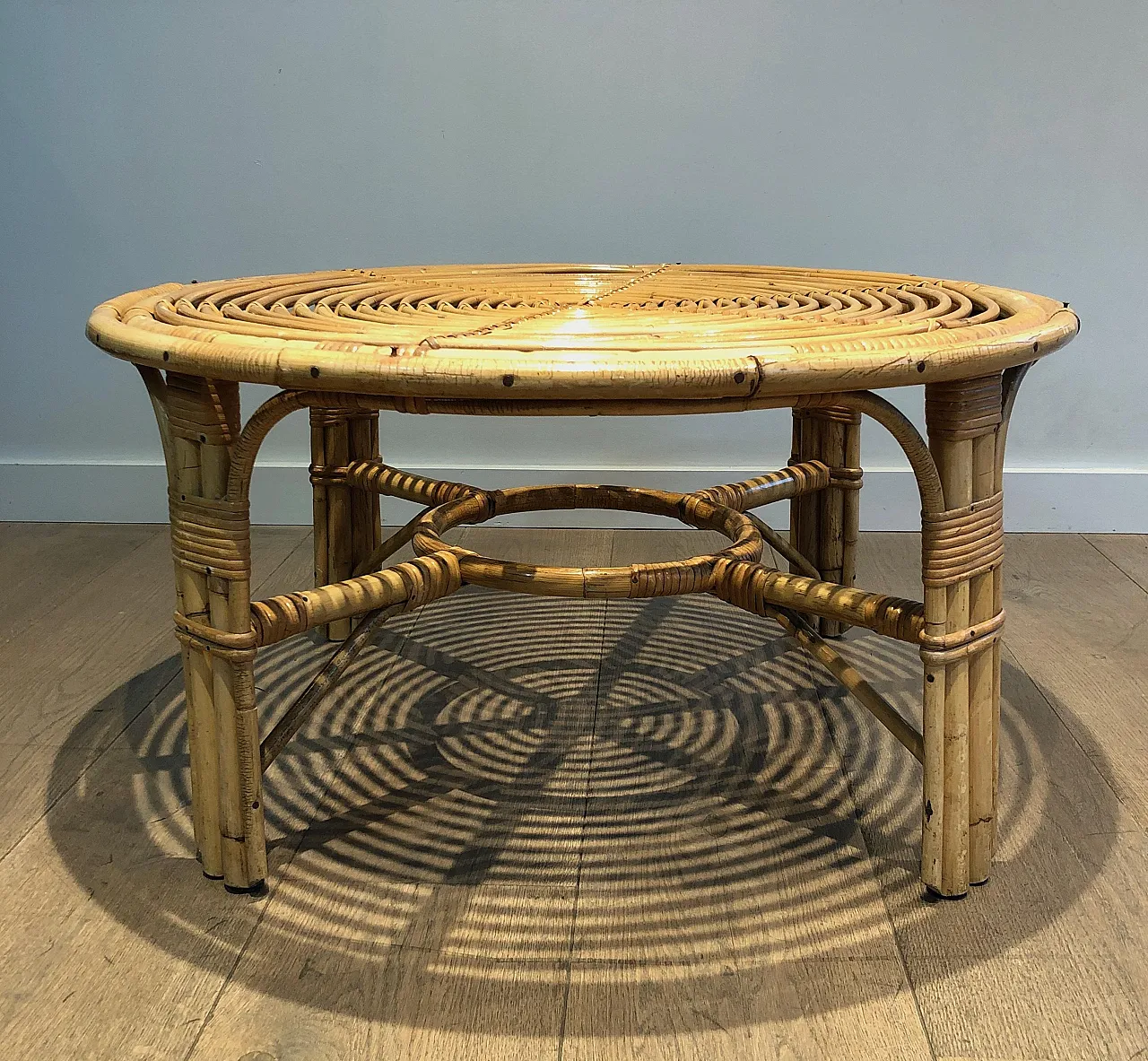 Round rattan coffee table, 1970s 4