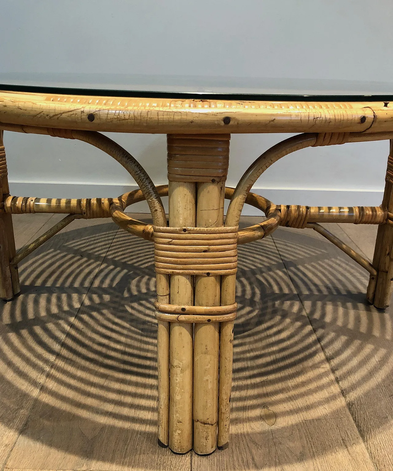Round rattan coffee table, 1970s 8
