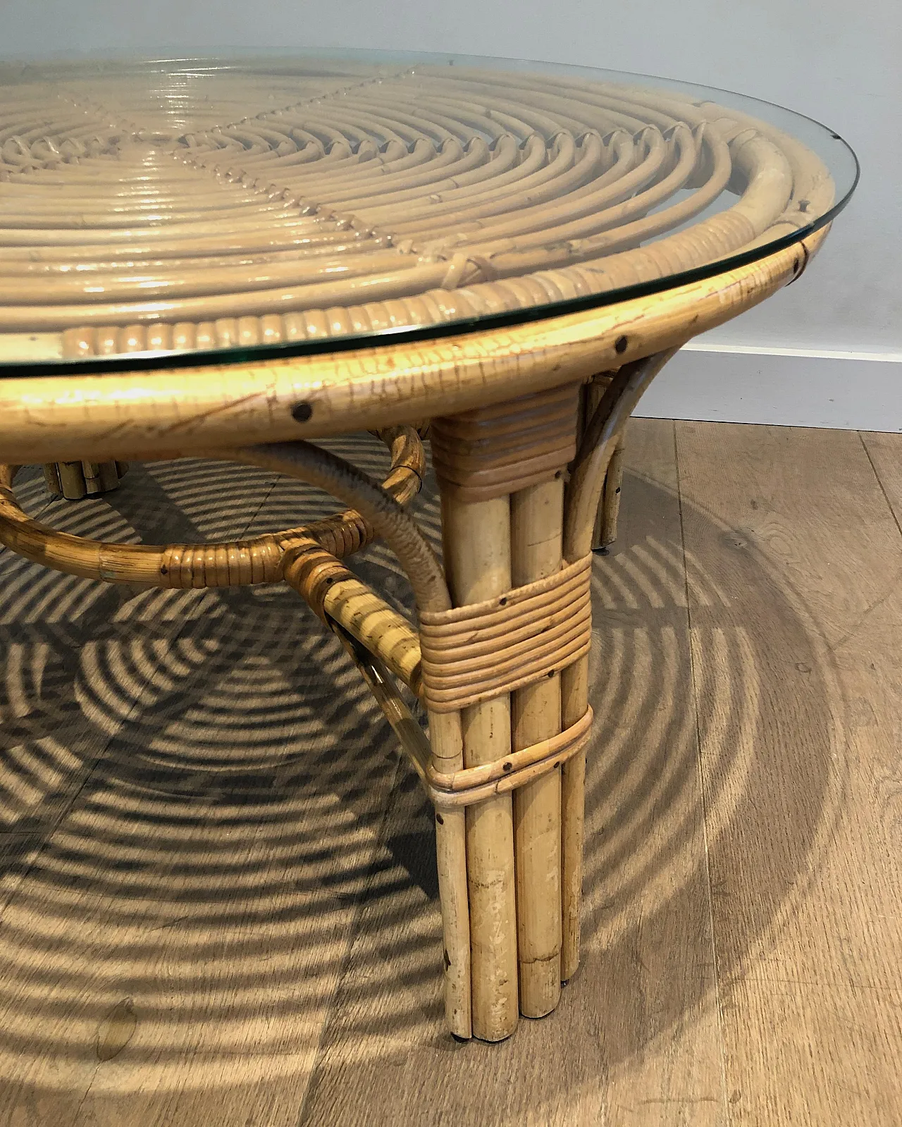 Round rattan coffee table, 1970s 10