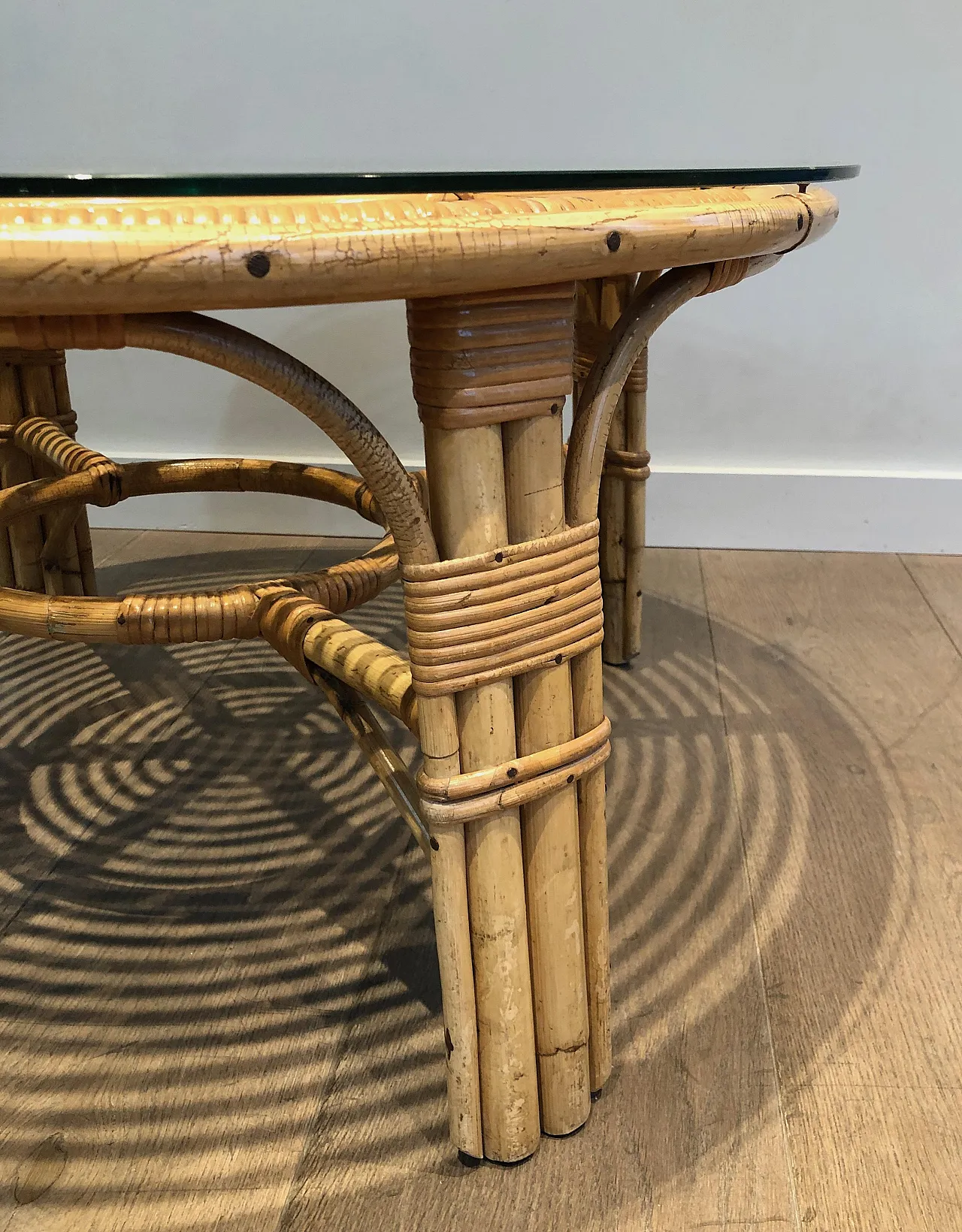 Round rattan coffee table, 1970s 11
