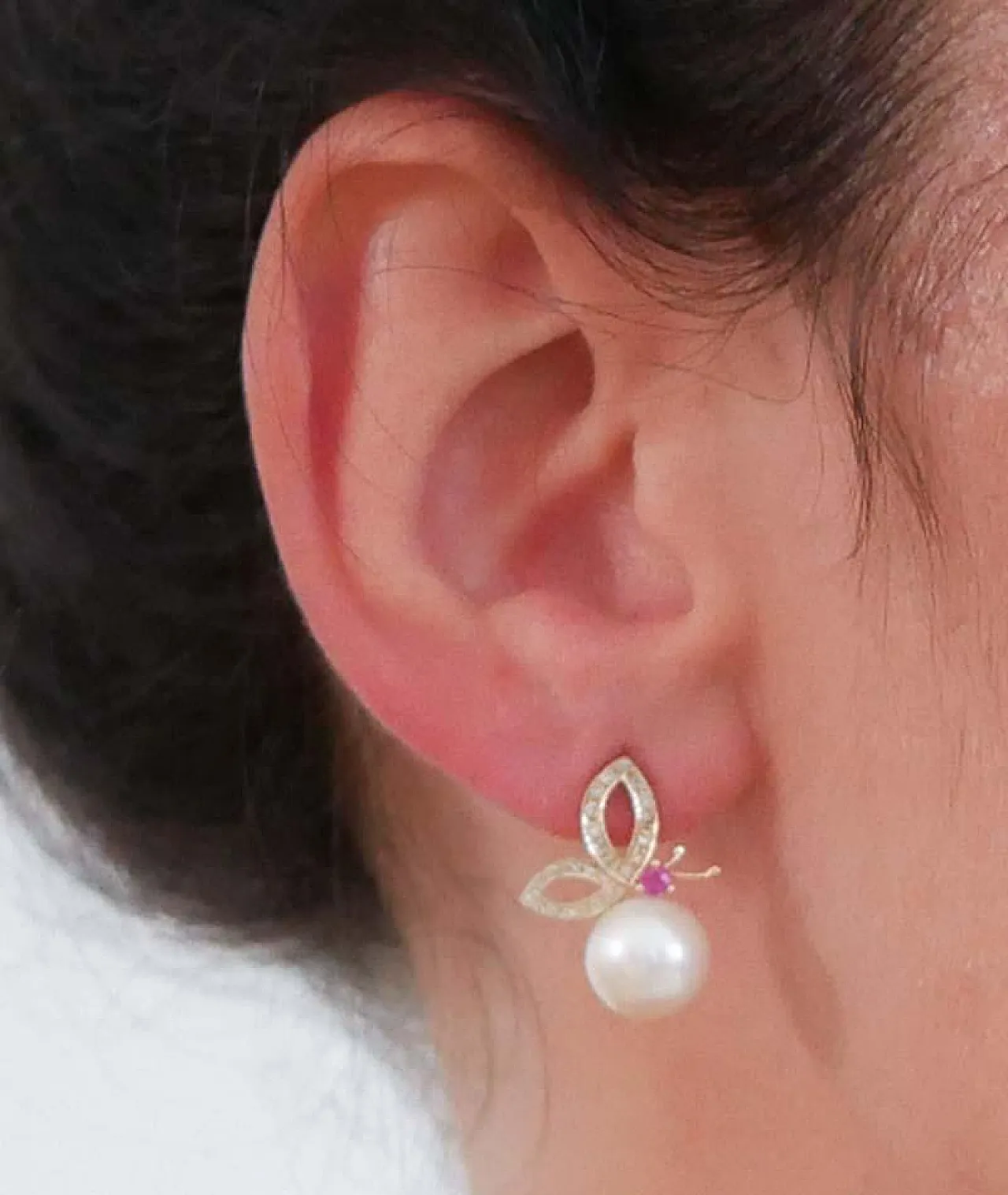 Orecchini in oro rosa 14 carati con perle, rubini, diamanti, anni '70 5