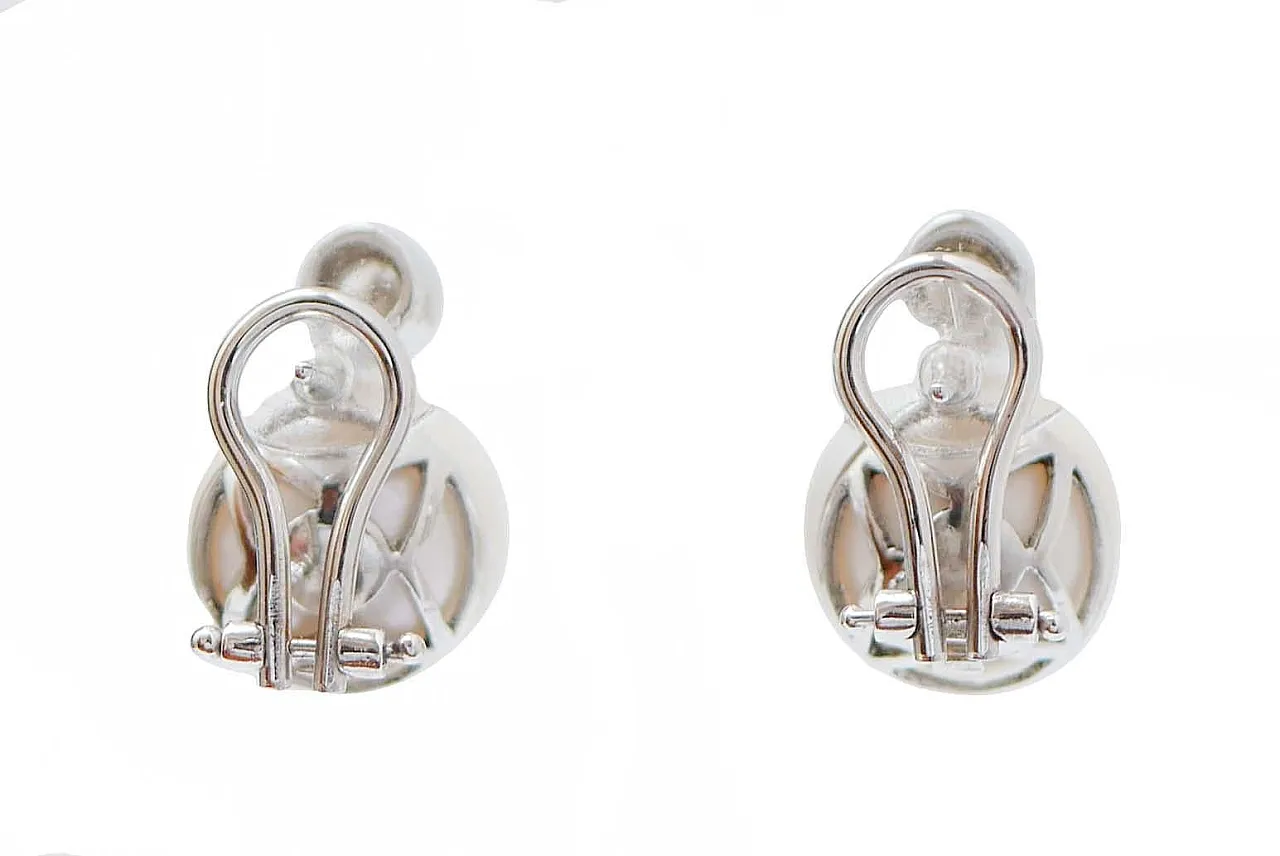 14K white gold earrings with pearls and diamonds, 2000s 3