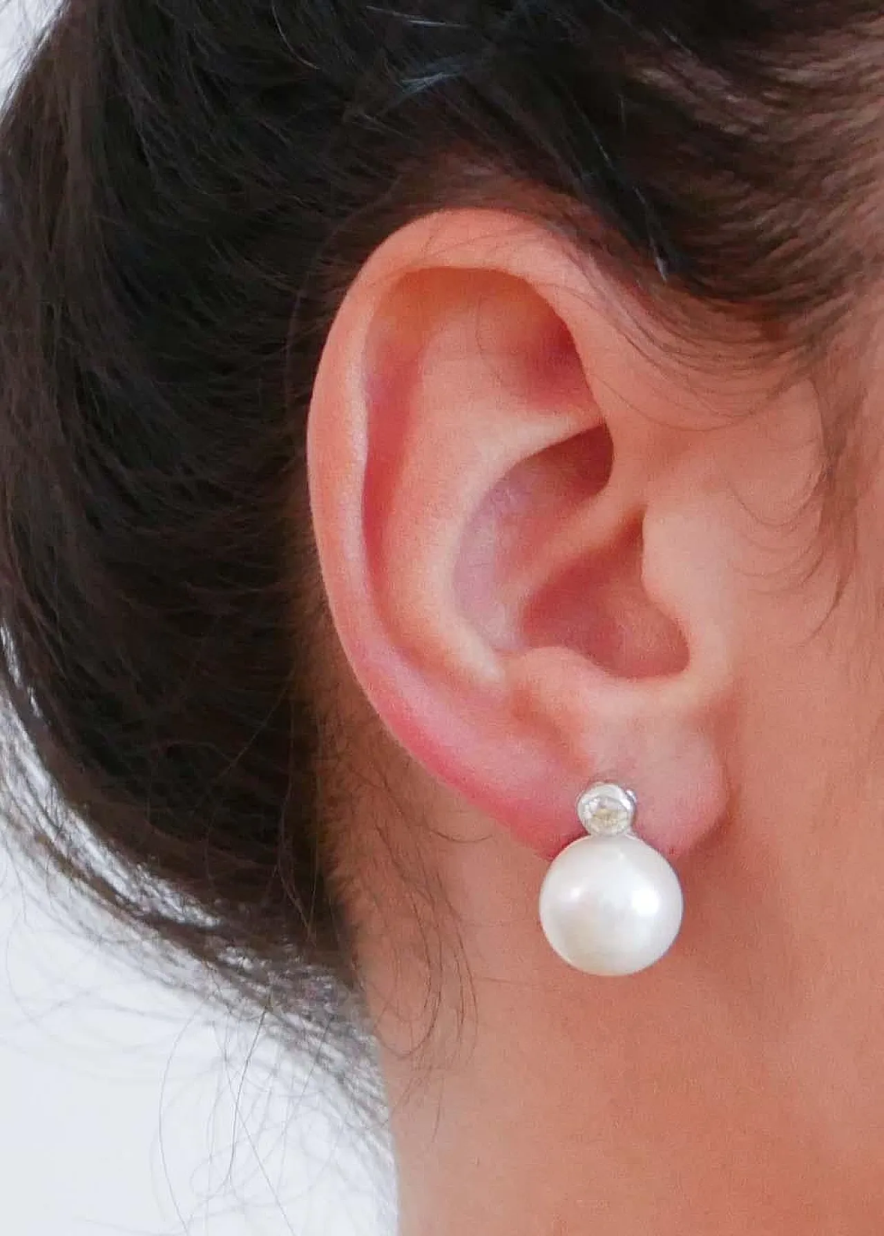 14K white gold earrings with pearls and diamonds, 2000s 5