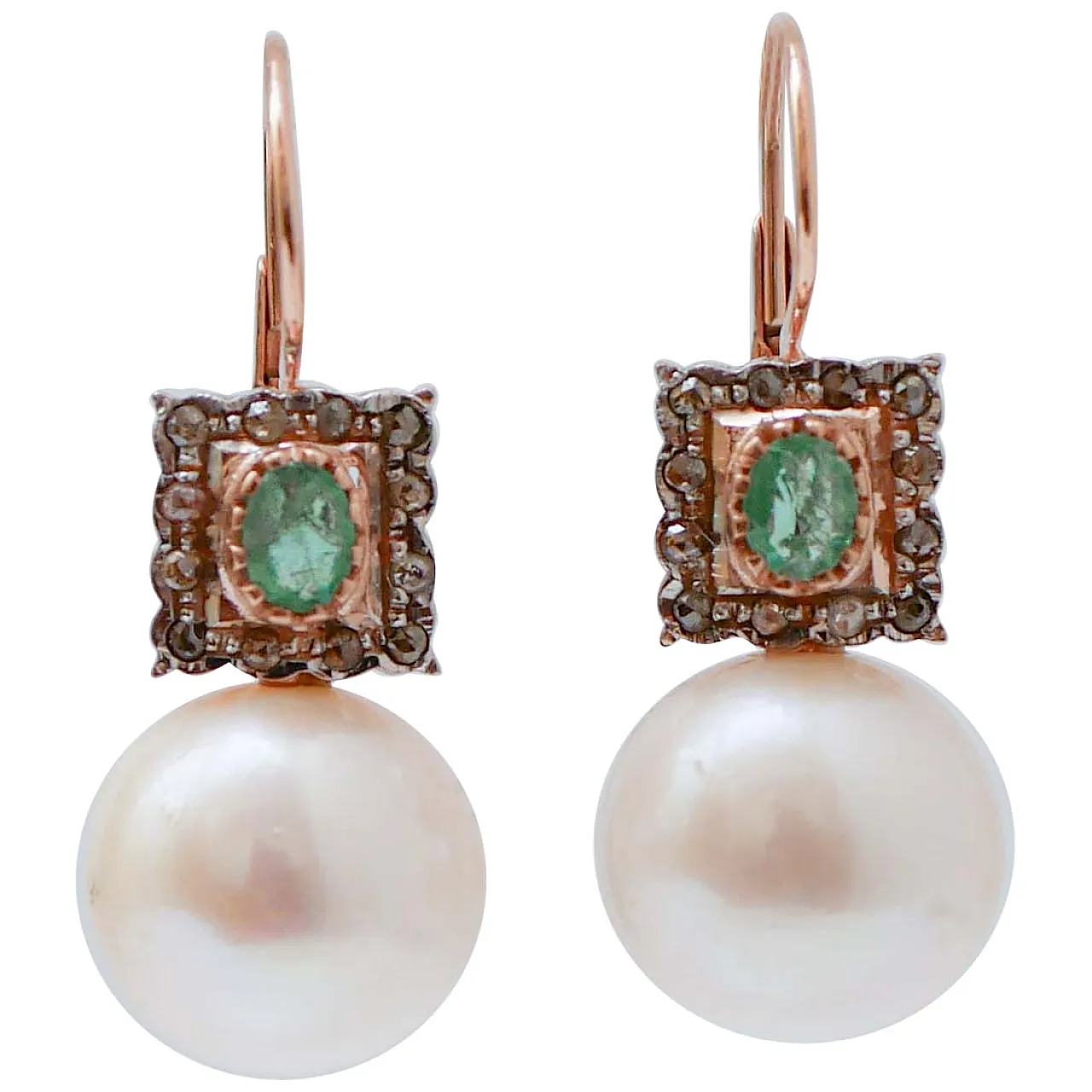Orecchini con perle, smeraldi, diamanti, oro rosa e argento, anni 2000 1