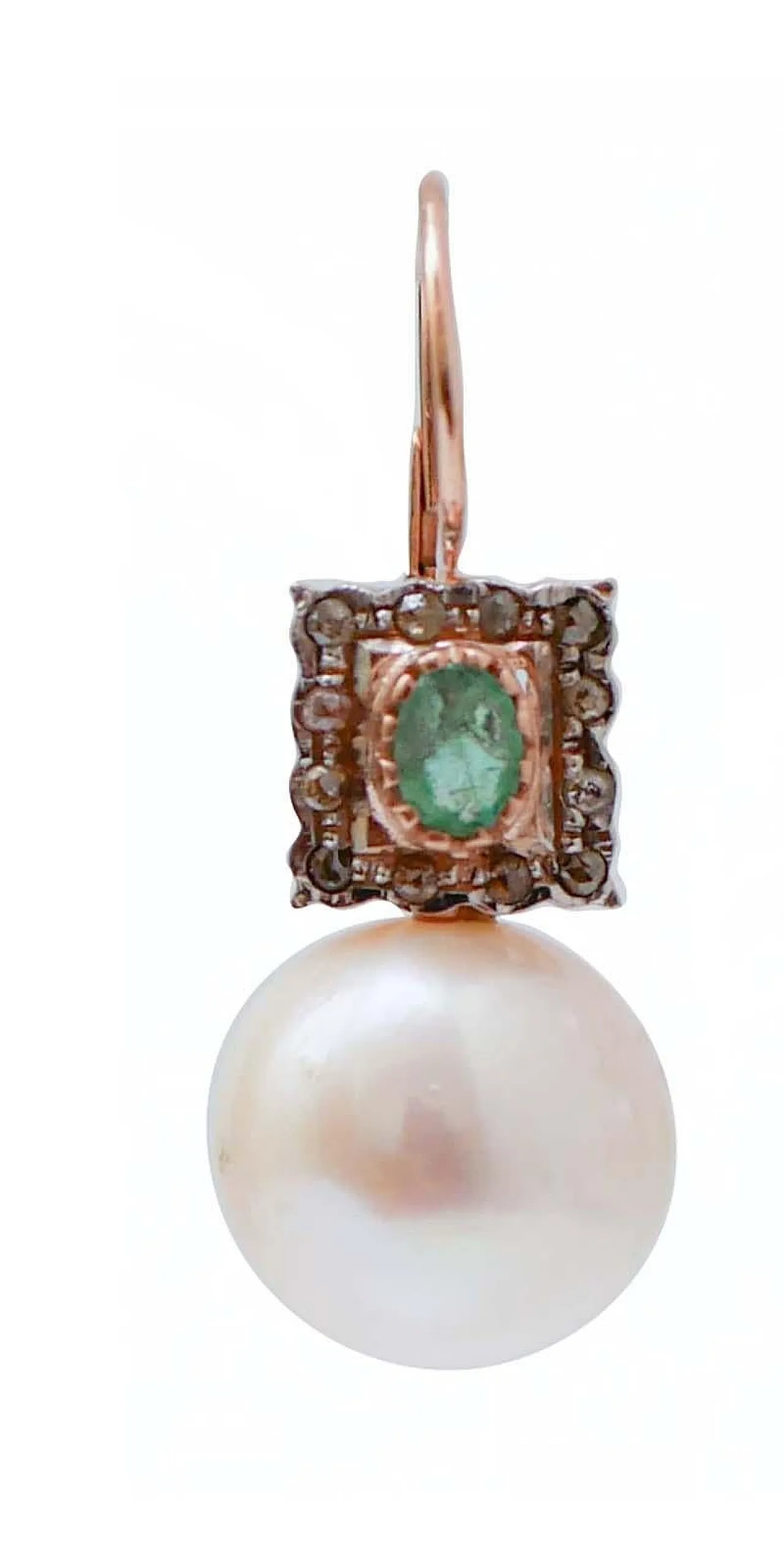 Orecchini con perle, smeraldi, diamanti, oro rosa e argento, anni 2000 2