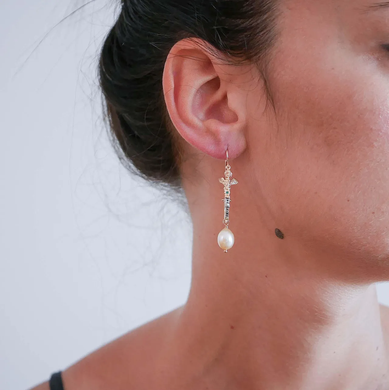 Orecchini con perle, tsavorite, diamanti, oro rosa e argento, anni '60 5