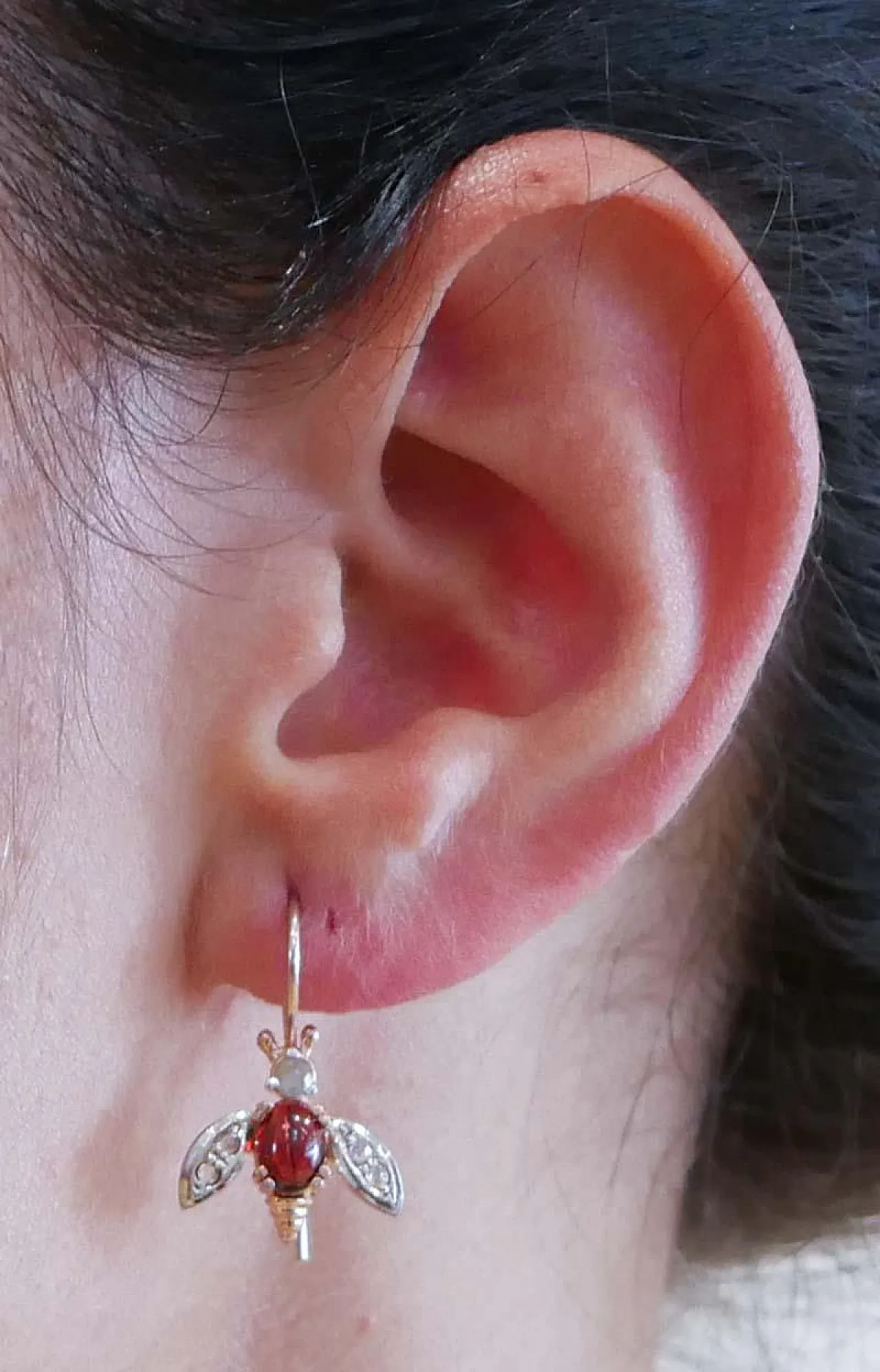 Rose gold and silver earrings, garnets and diamonds, 1970s 5
