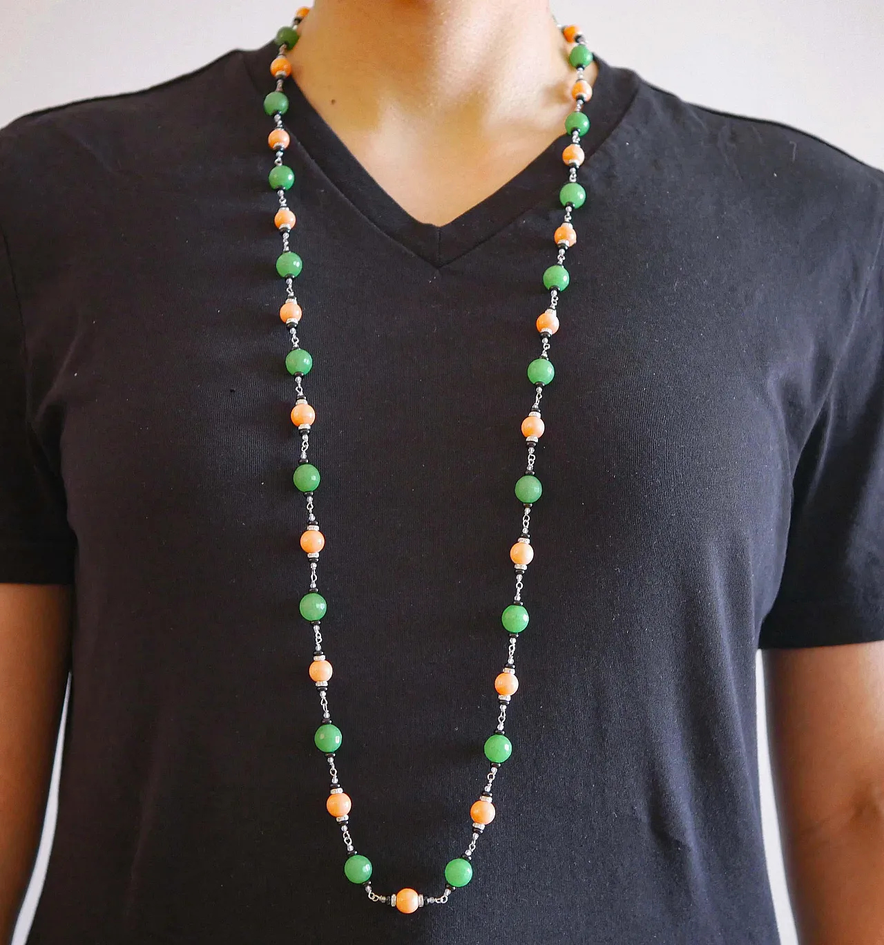 Necklace in gold, coral, onyx, jade, diamonds, crystal, 1970s 5