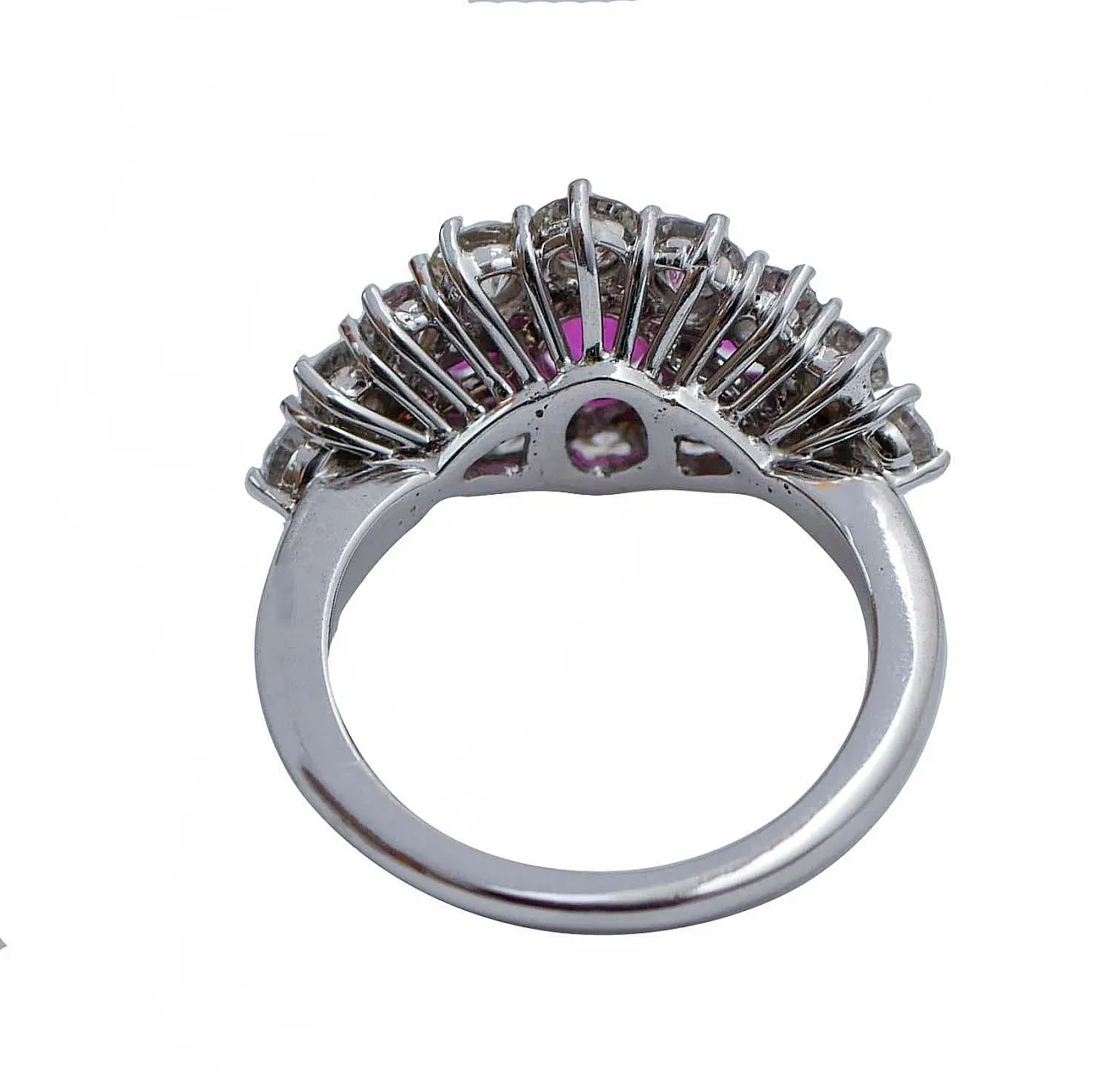 14K white gold ring with rubies and diamonds, 1960s 3